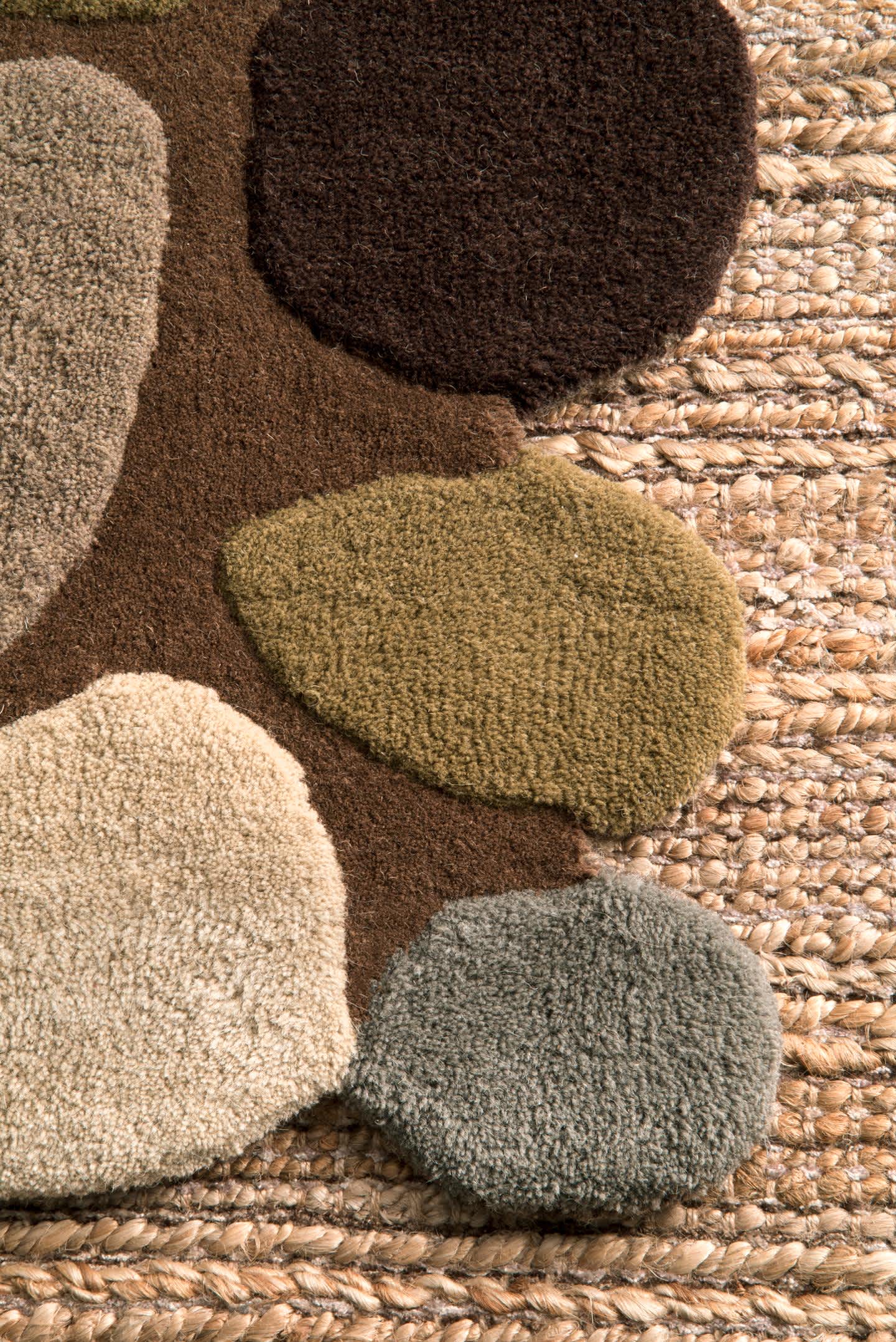 Hand Tufted Pebbles Area Rug - Image 3