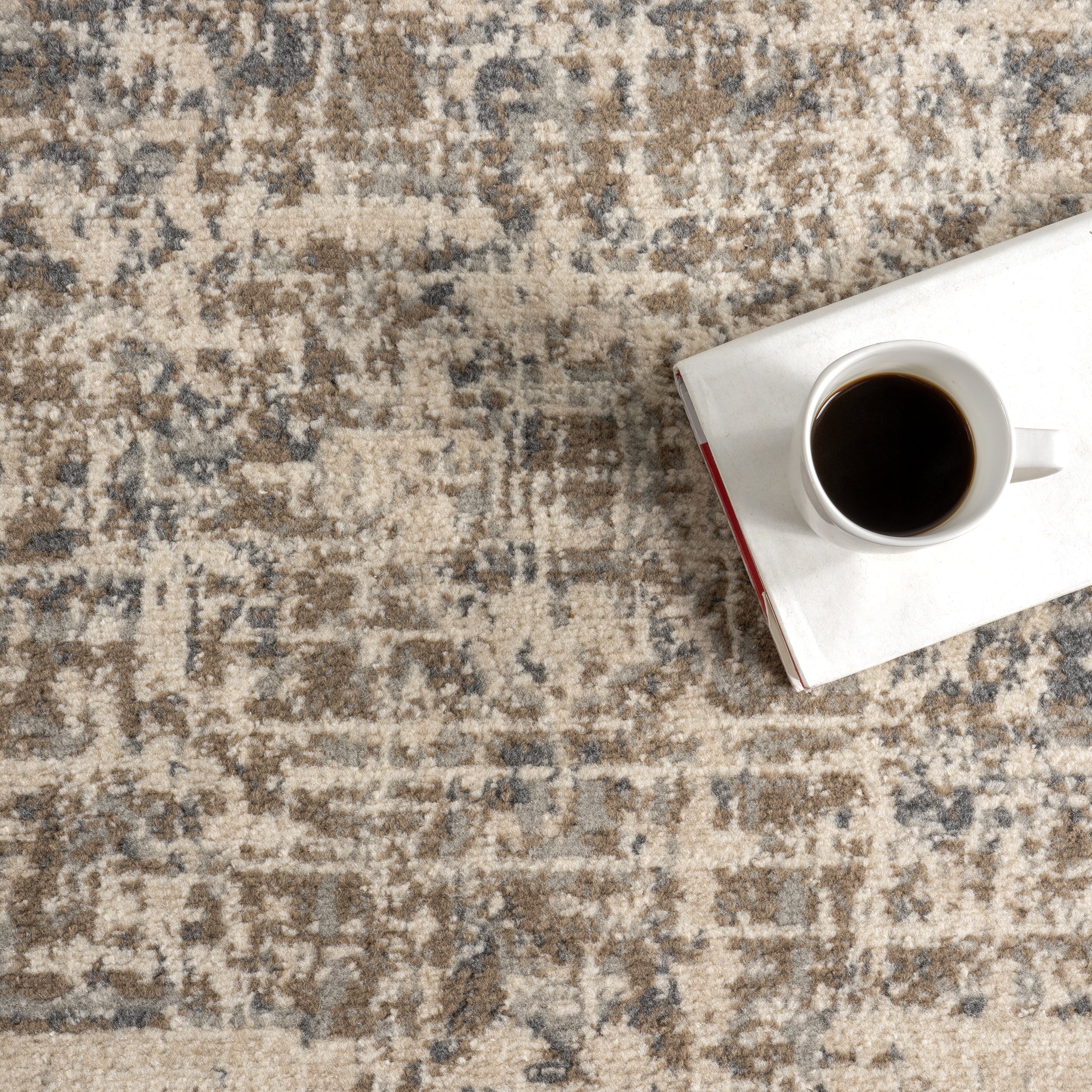 Betania Faded Medallion Area Rug - Image 7
