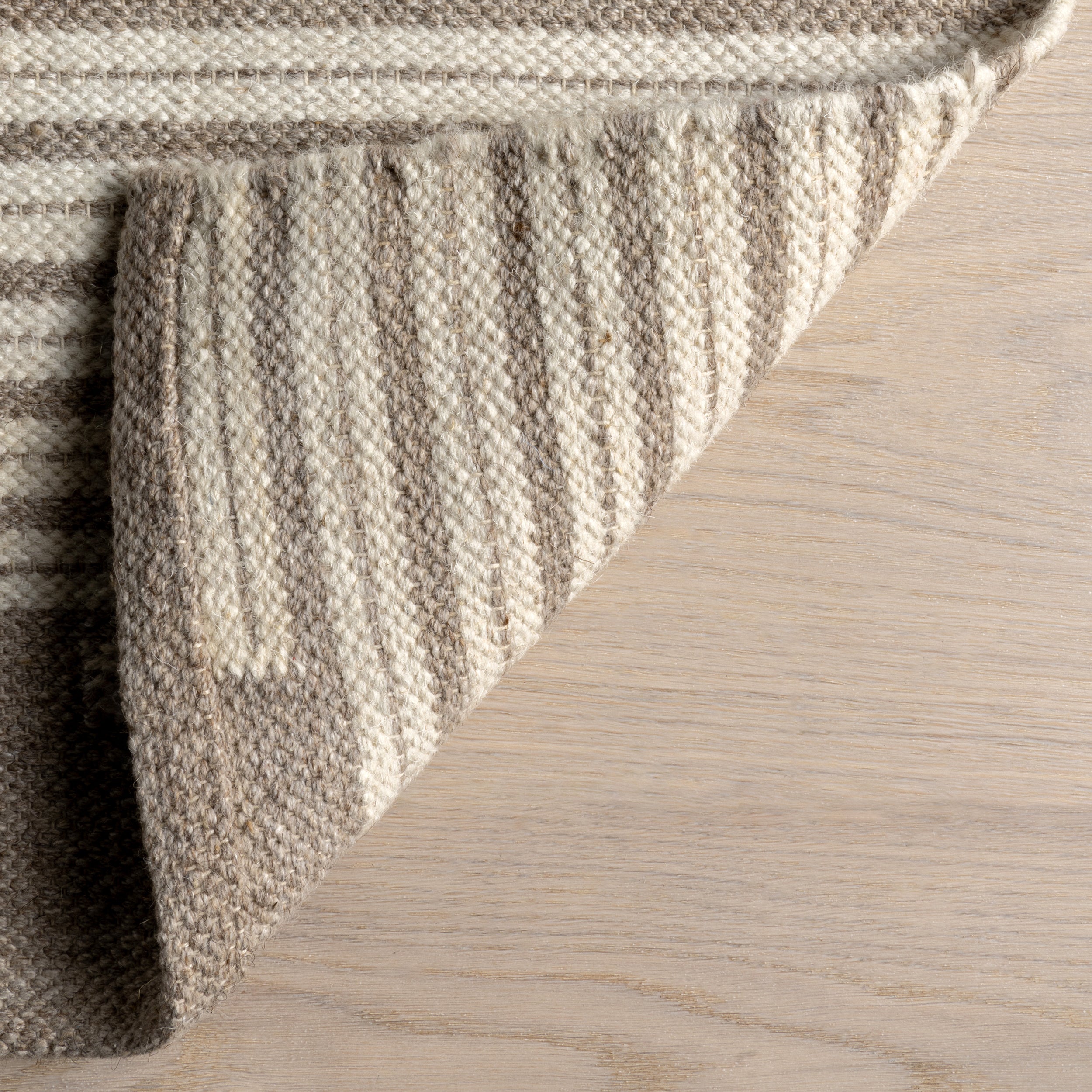 Grove Southwestern Wool Blend Area Rug - Image 8