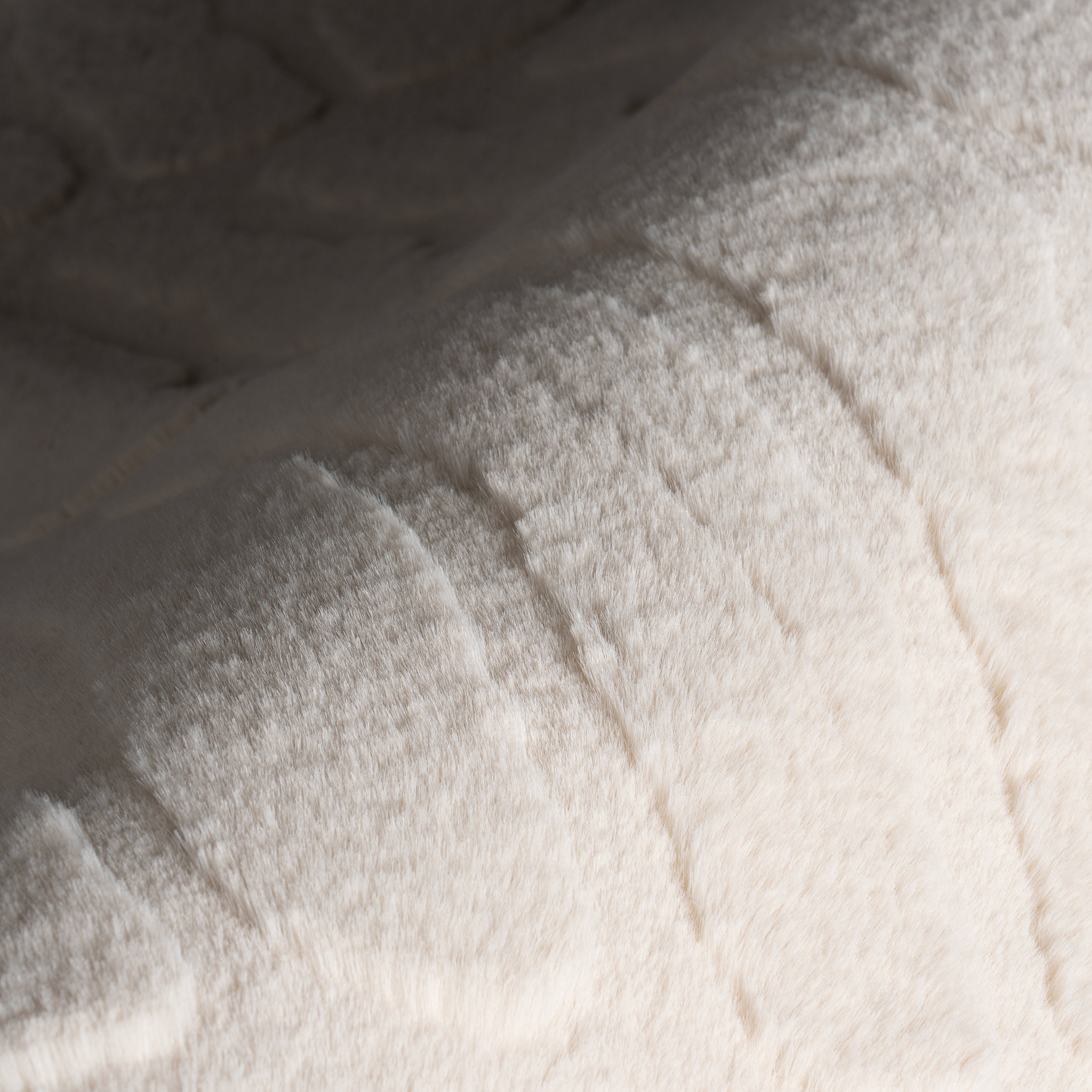 Nuloom Tavina Solid Cloud Washable Area Rug - Image 23