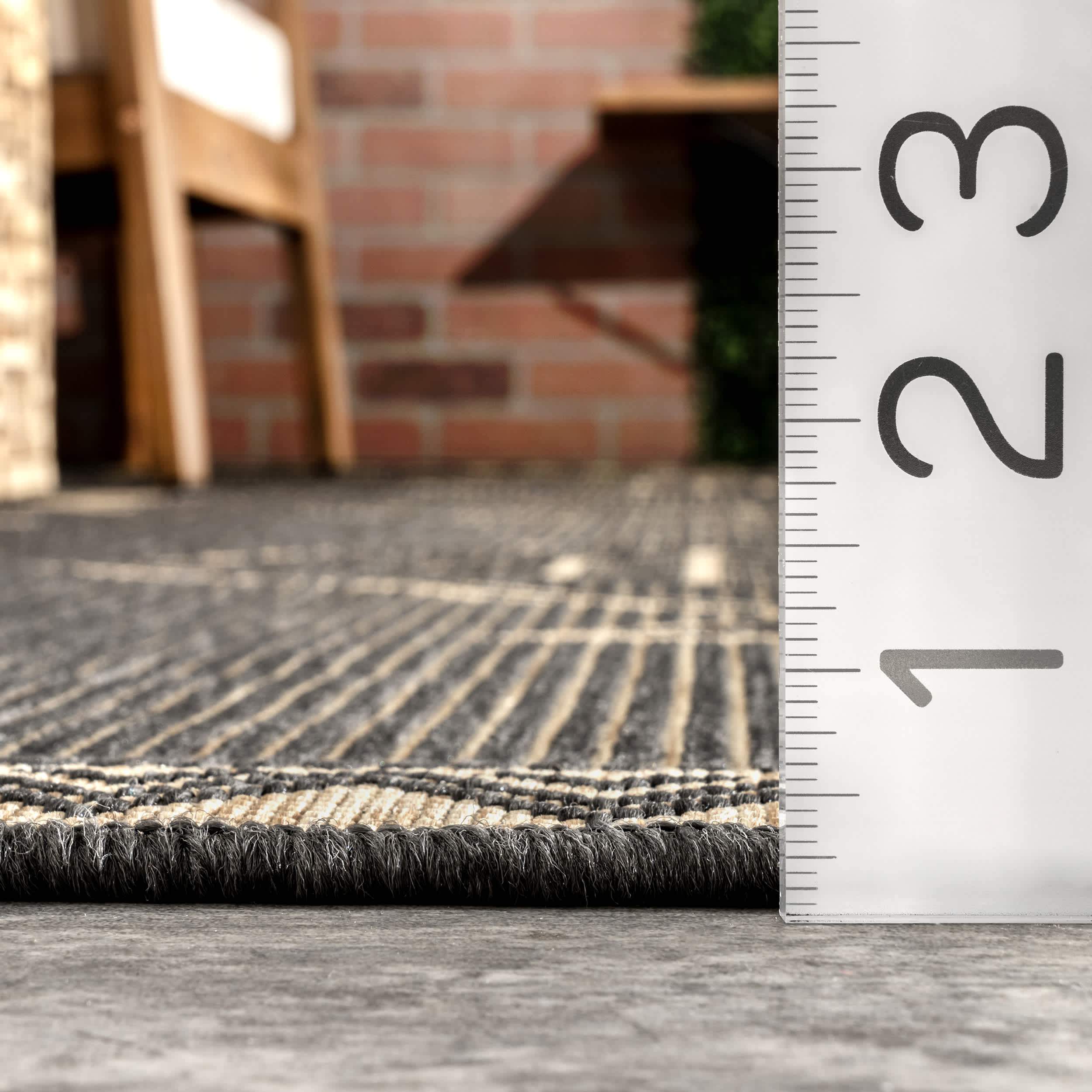 Aria Tribal Transitional Indoor/Outdoor Area Rug - Image 3