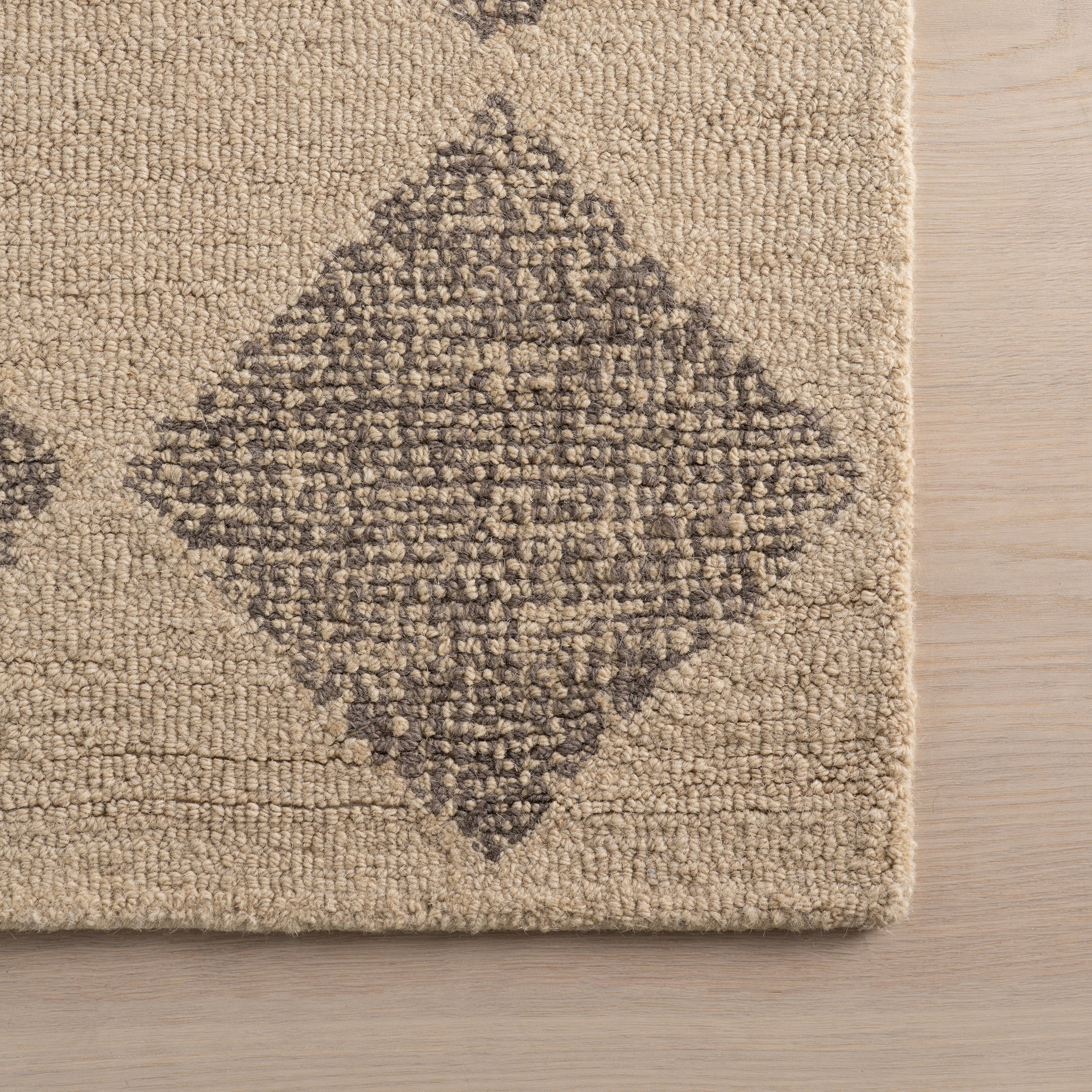 Nuloom Nivora Tufted Diamond Area Rug - Image 20