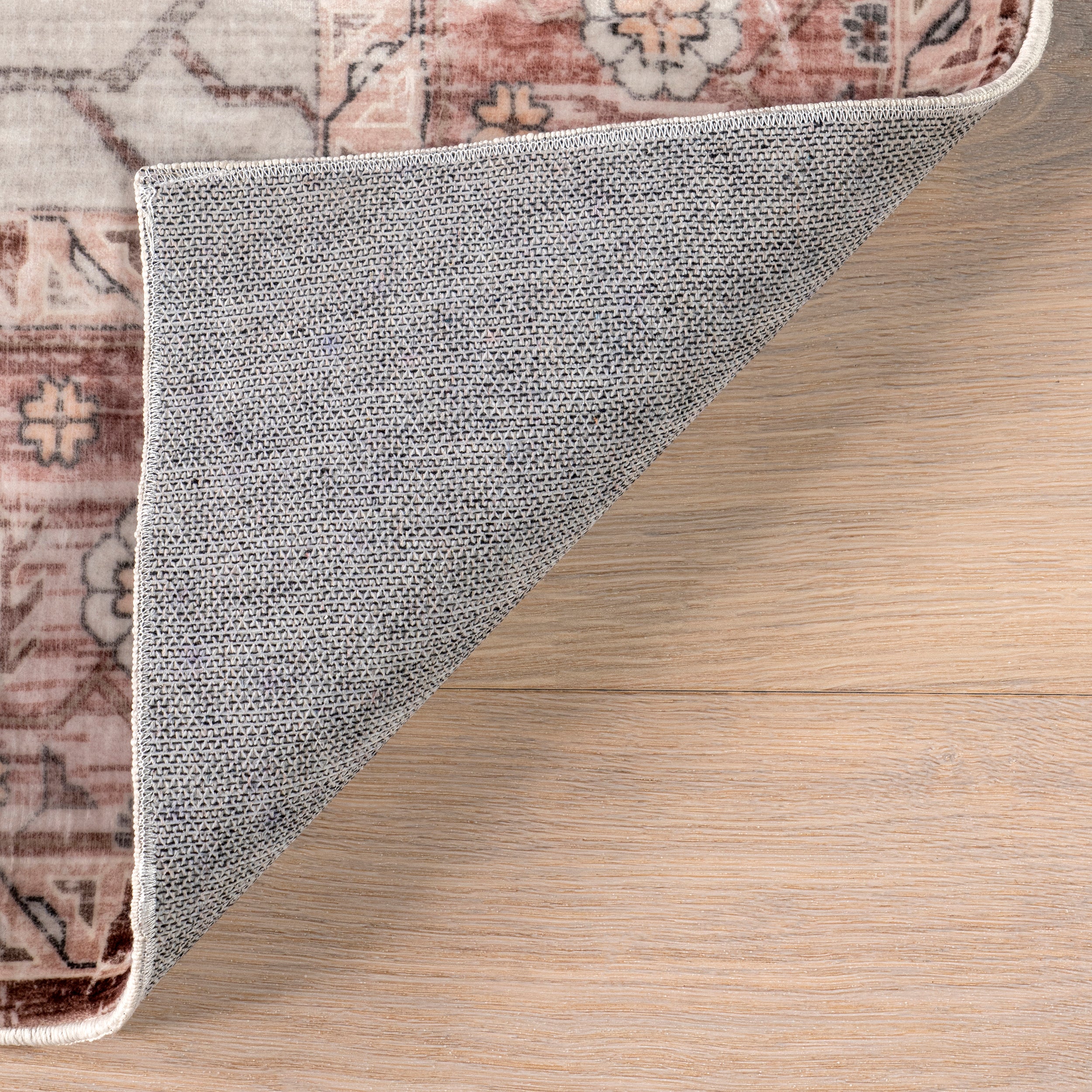 April Traditional Medallion Machine Washable Area Rug - Image 7