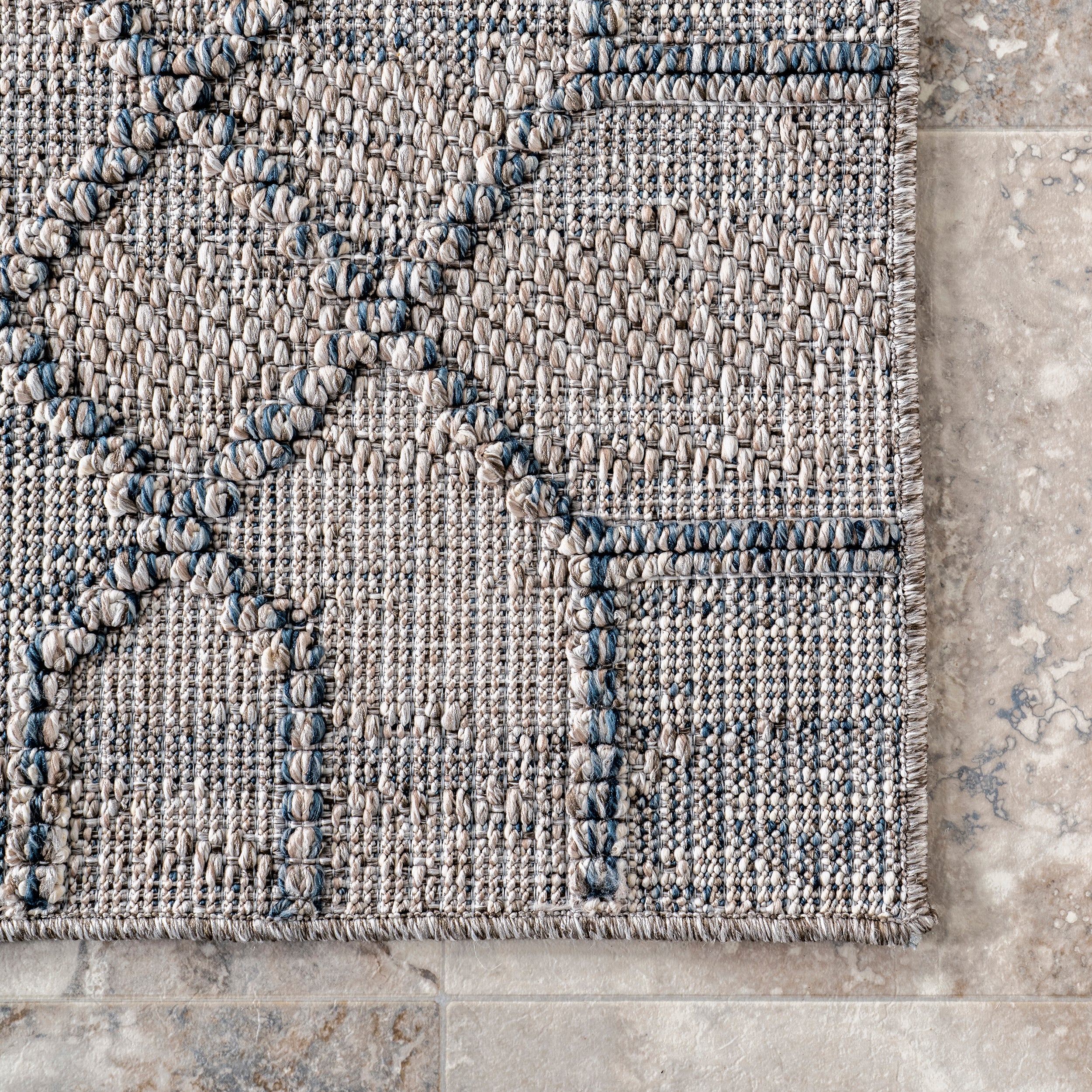 Sandee High-Low Chain Links Indoor/Outdoor Area Rug - Image 5