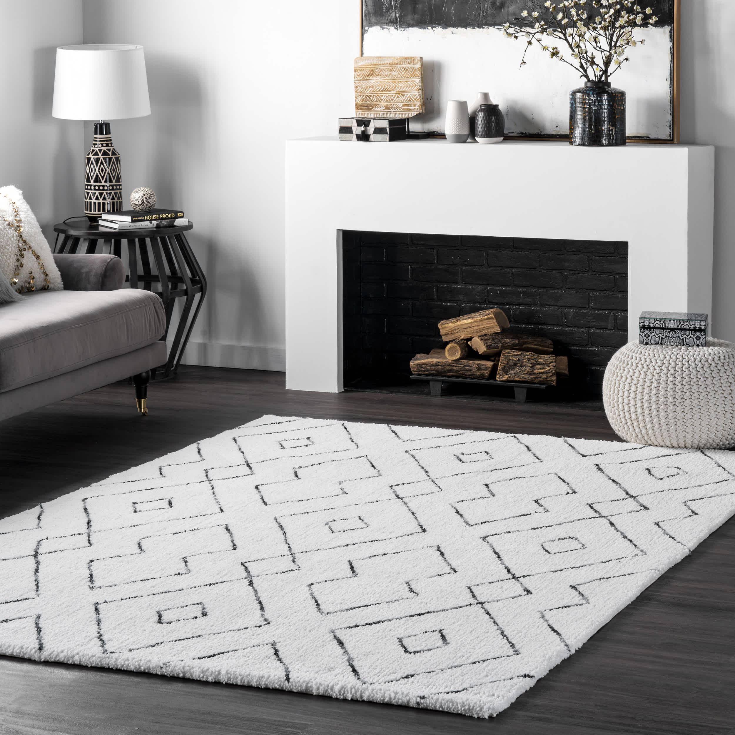 Hand Tufted Beaulah Shaggy Area Rug - Image 2
