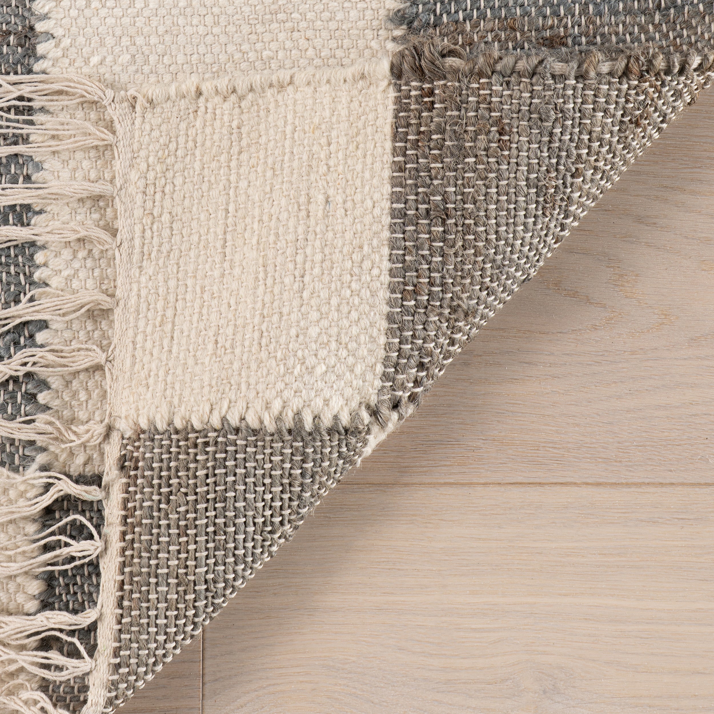 Nuloom Avenelle Jute Modern Farmhouse Area Rug - Image 14