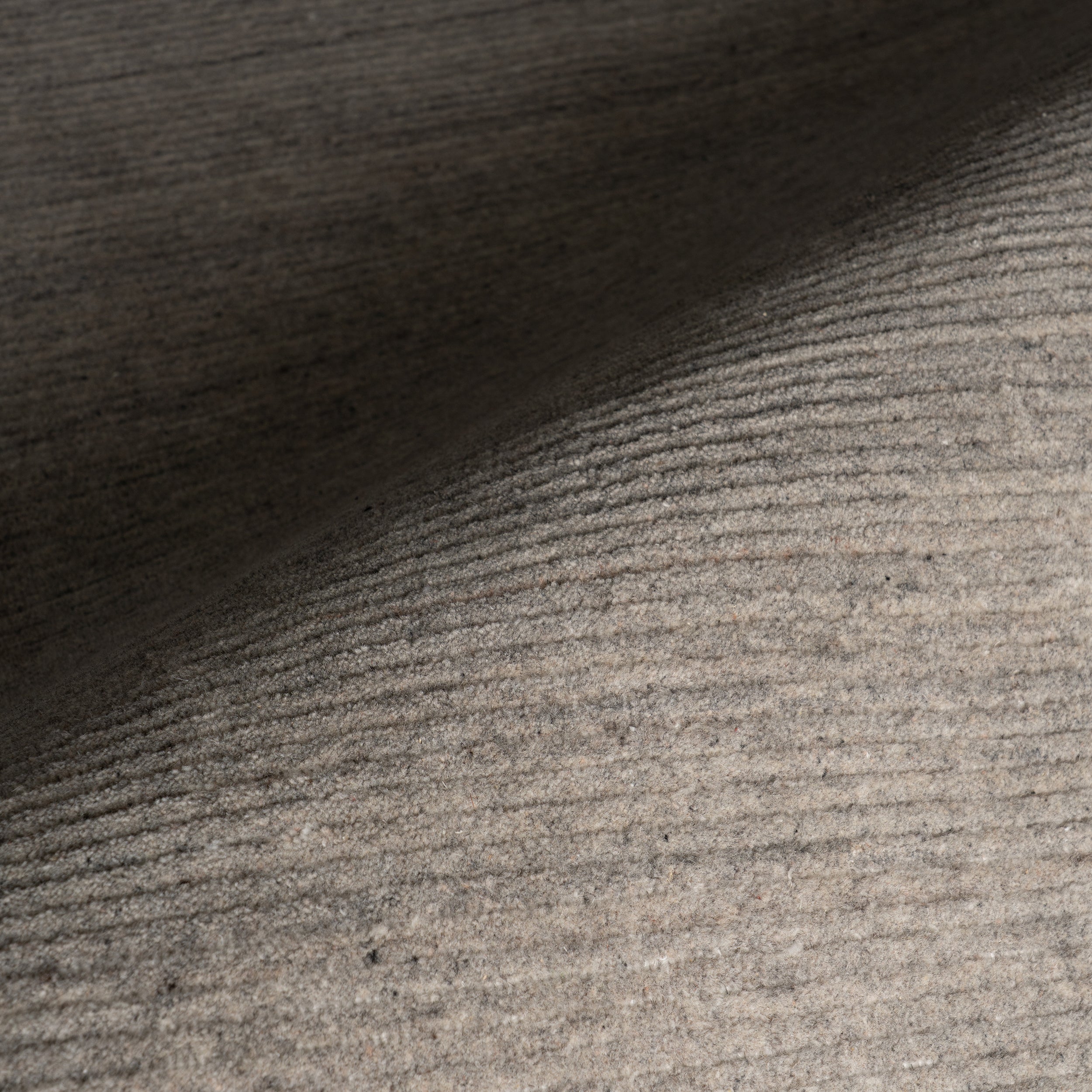 Nuloom Elanisse Solid Wool Rug - Image 13