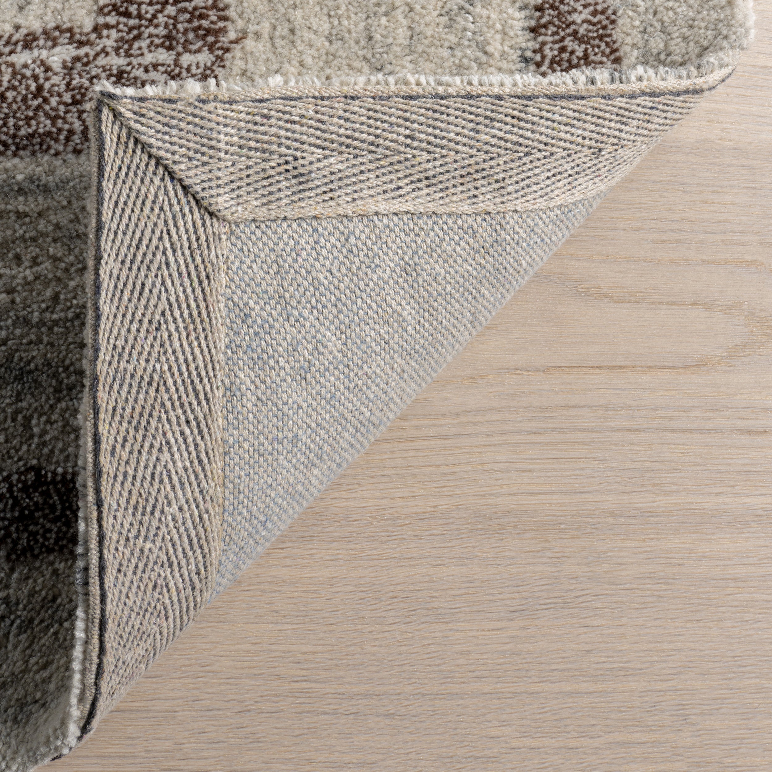 Villa Southwestern Wool Blend Area Rug - Image 8