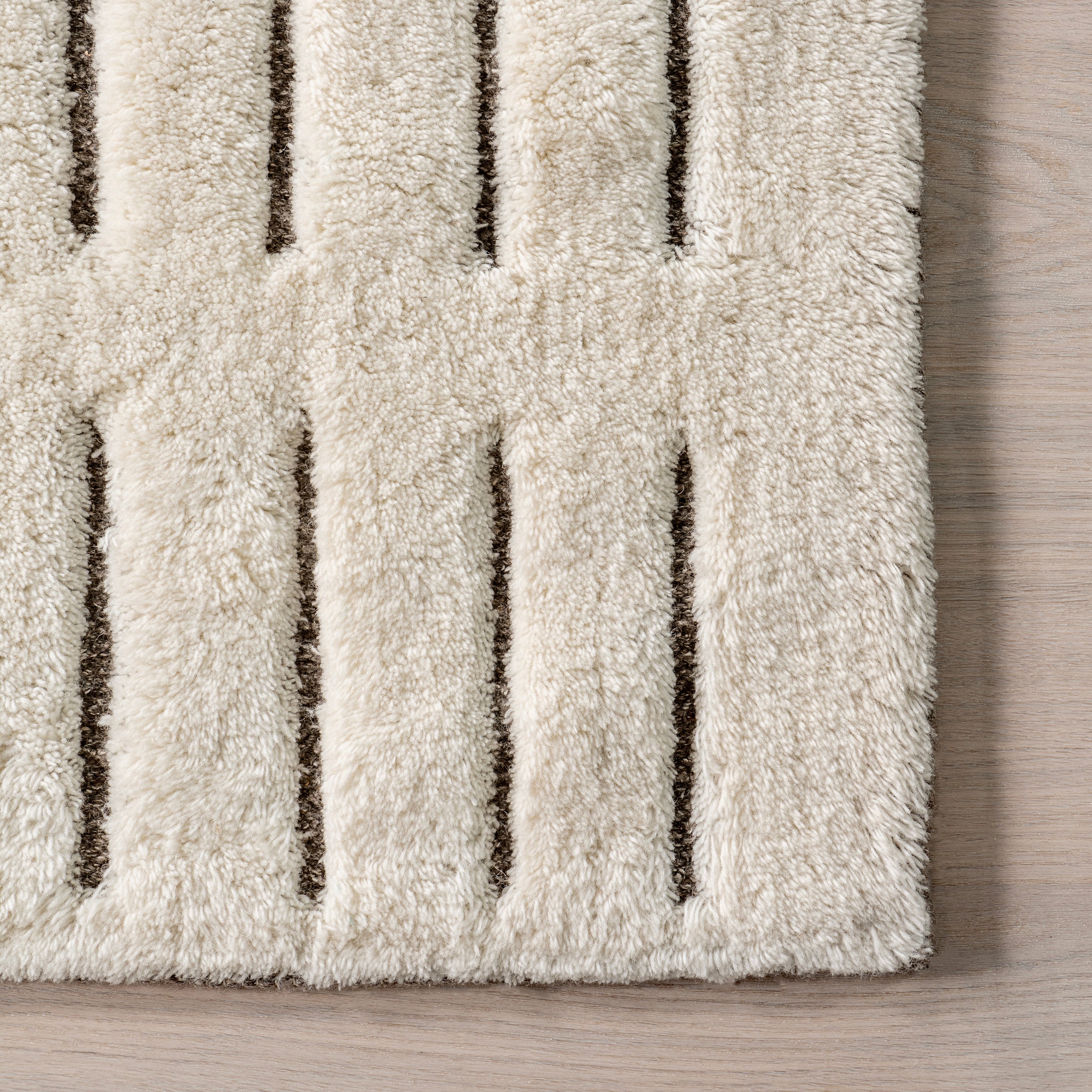 Nalini Modern Striped High-Low Wool Area Rug - Image 5