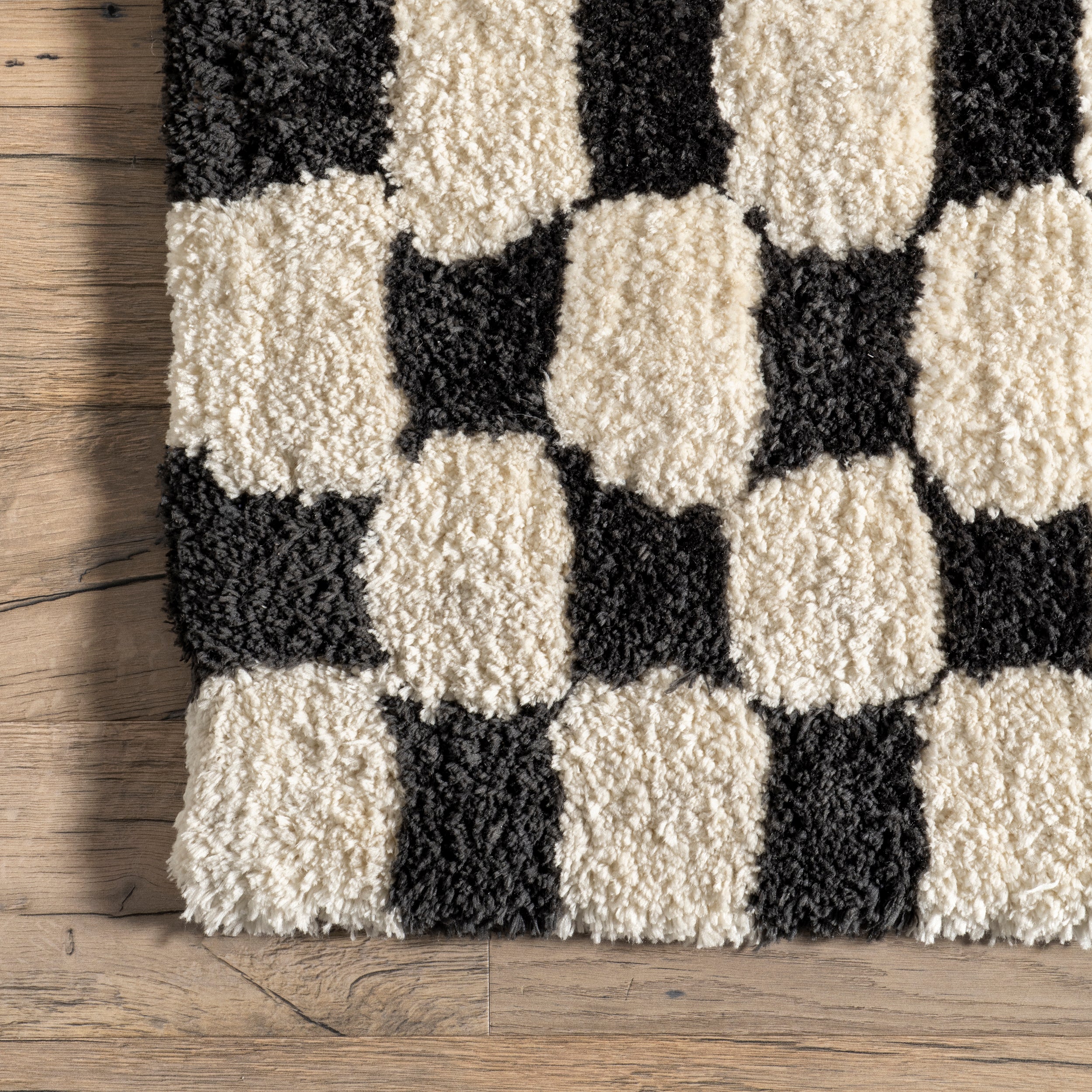 Nathalie Modern Checkered Shag Area Rug - Image 5