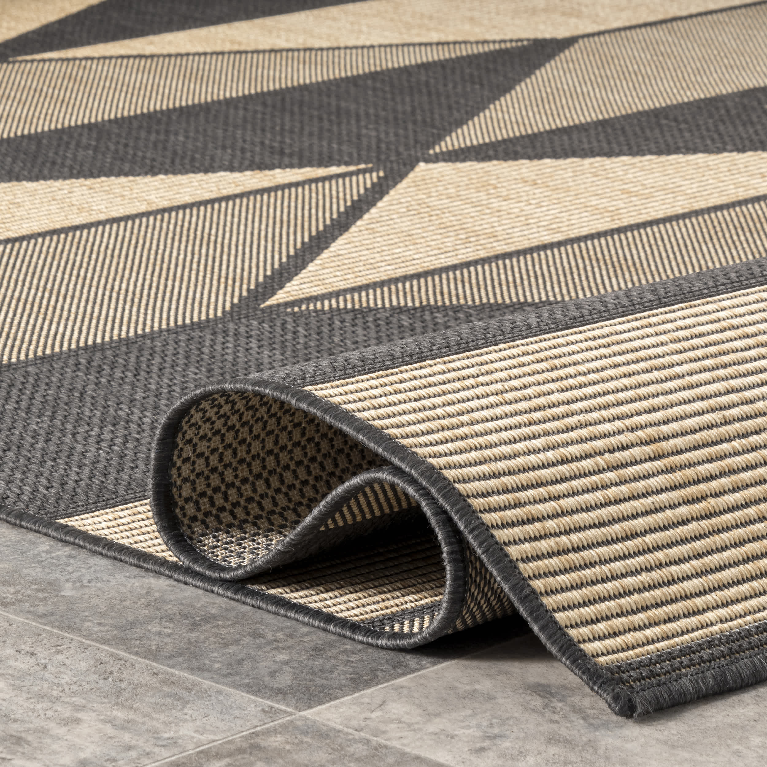 Antonia Fading Diamonds Indoor/Outdoor Area Rug - Image 8