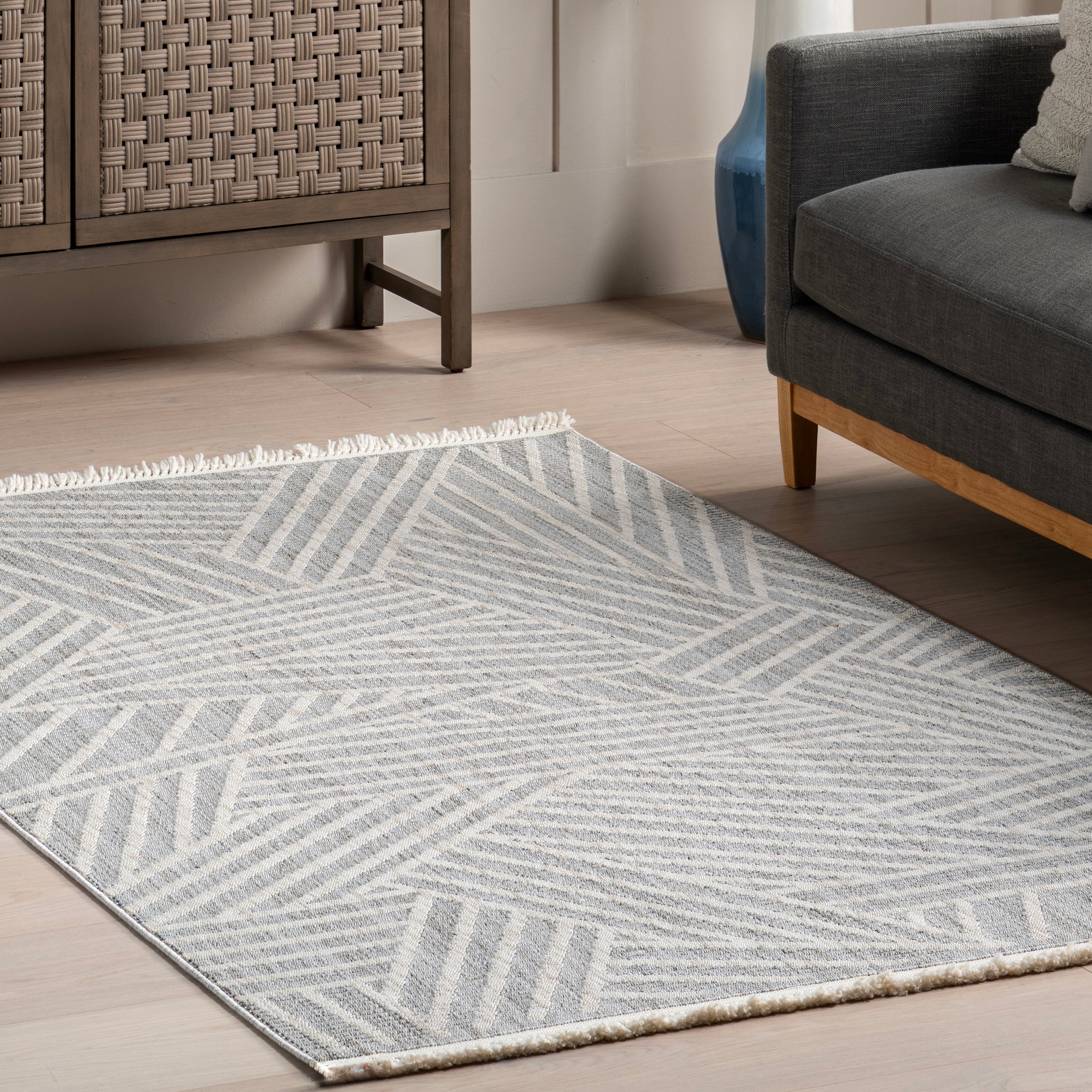 Esmeray Modern Geometric Tasseled Area Rug - Image 9