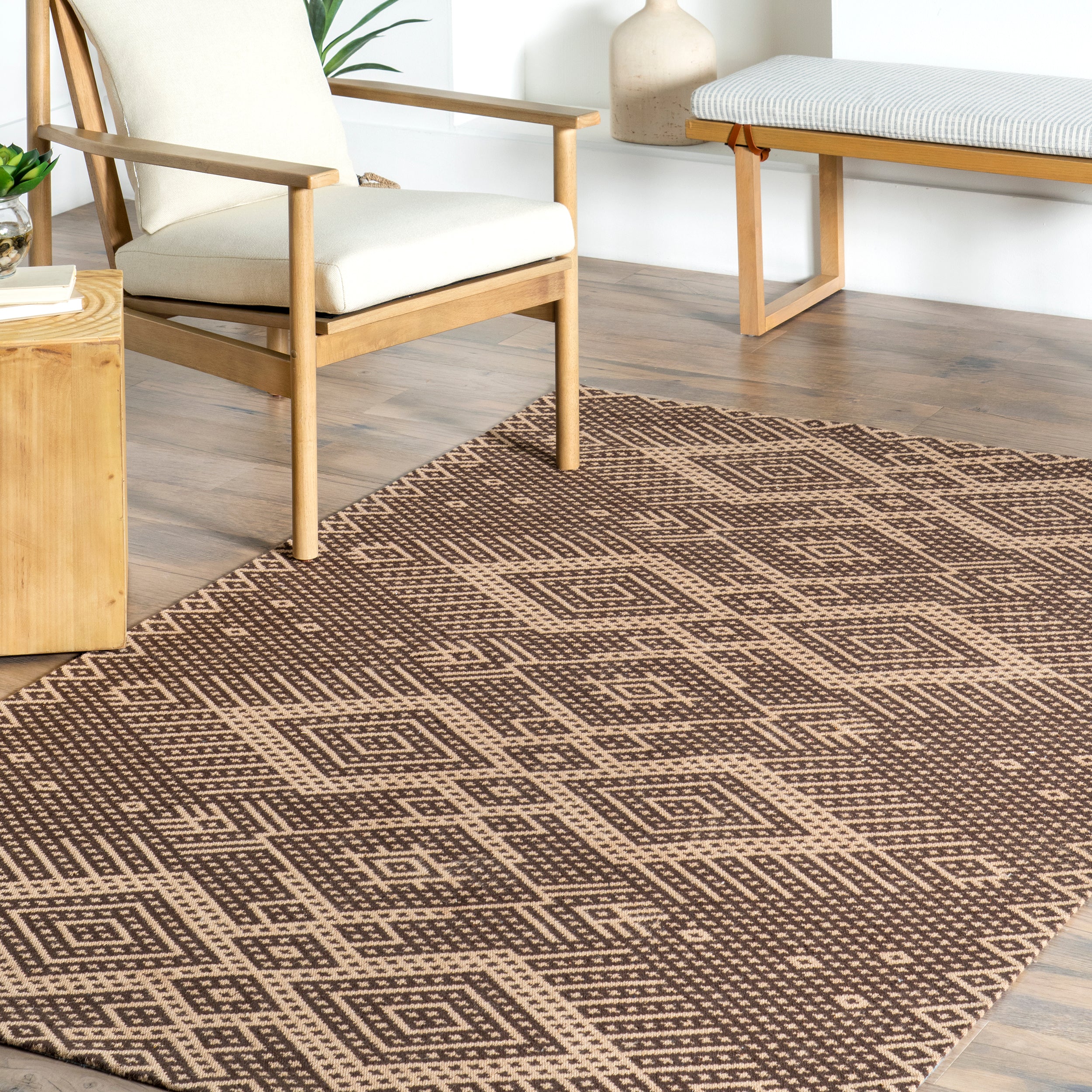 Leith Geometric Cotton-Blend Area Rug - Image 9