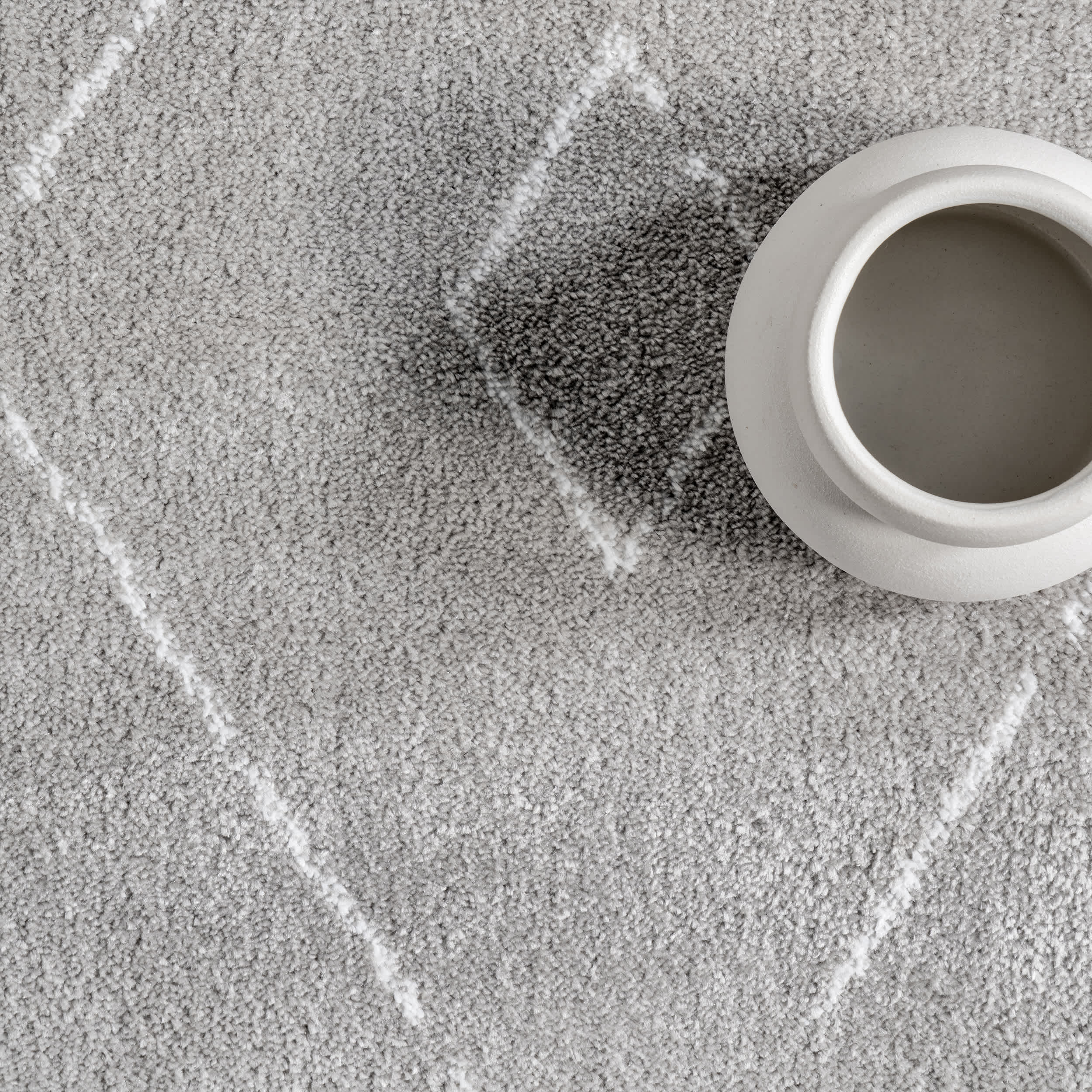 Hand Tufted Beaulah Shaggy Area Rug - Image 19