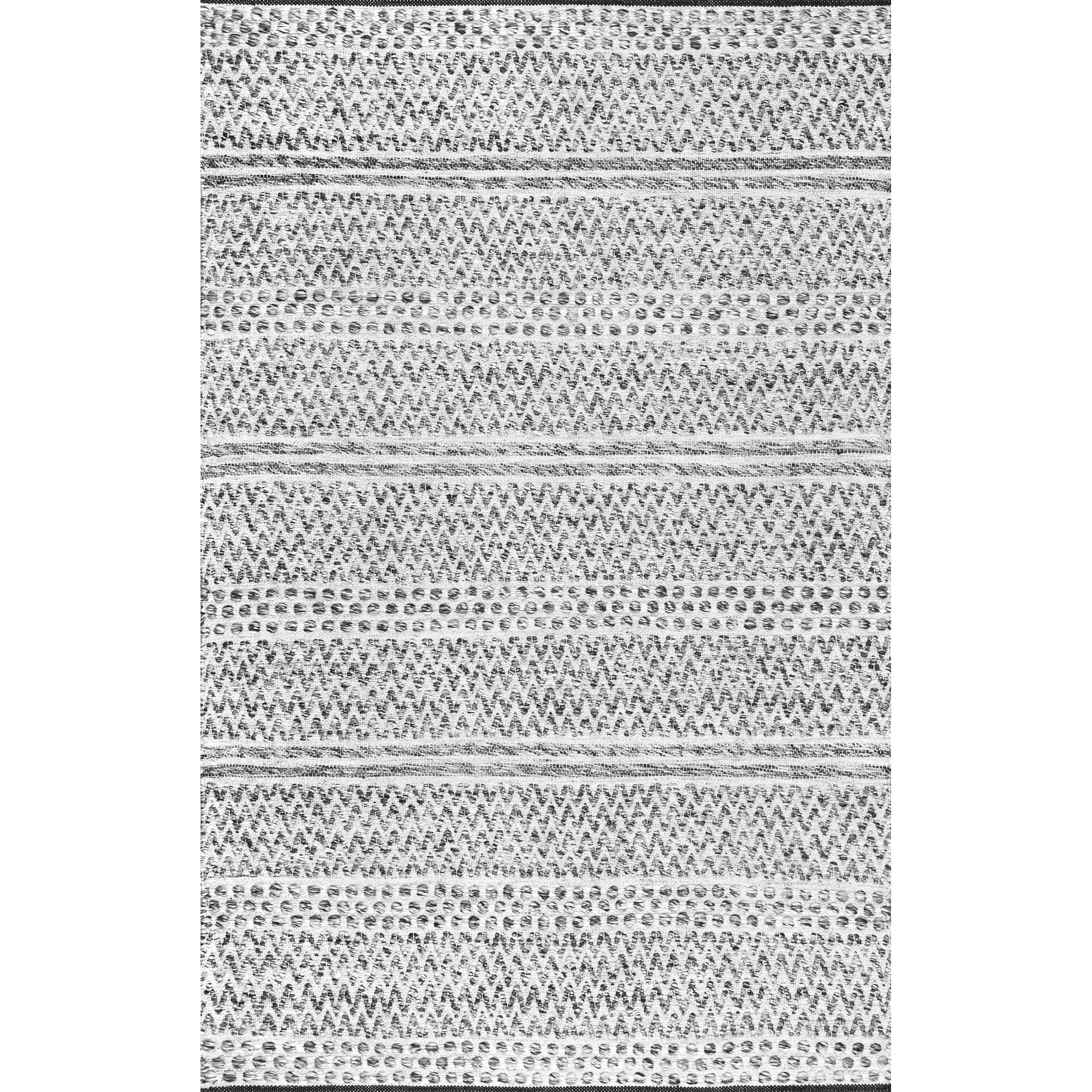 Natosha Indoor/Outdoor Chevron Striped Area Rug