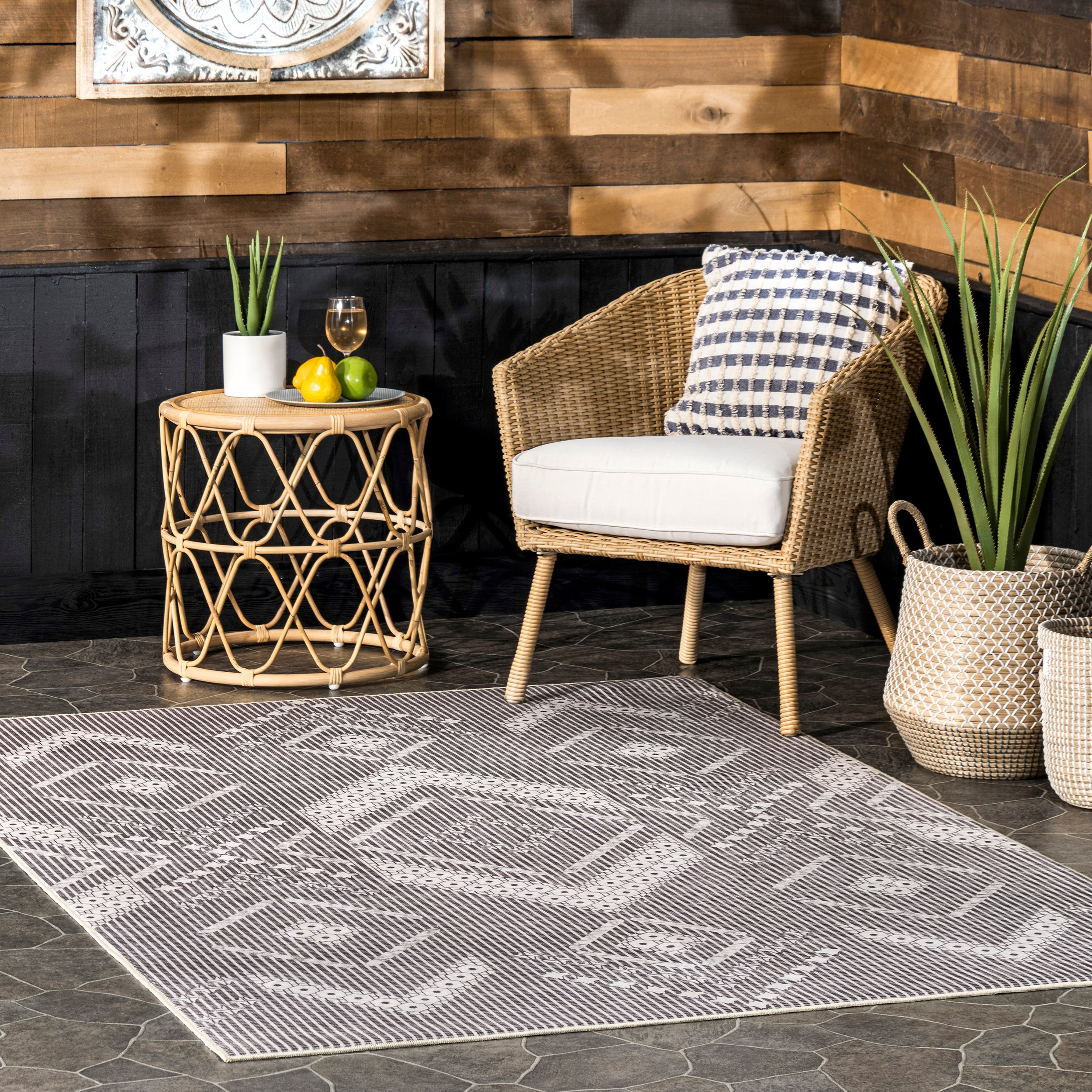 Carlita Tribal Machine Washable Indoor/Outdoor Area Rug - Image 2