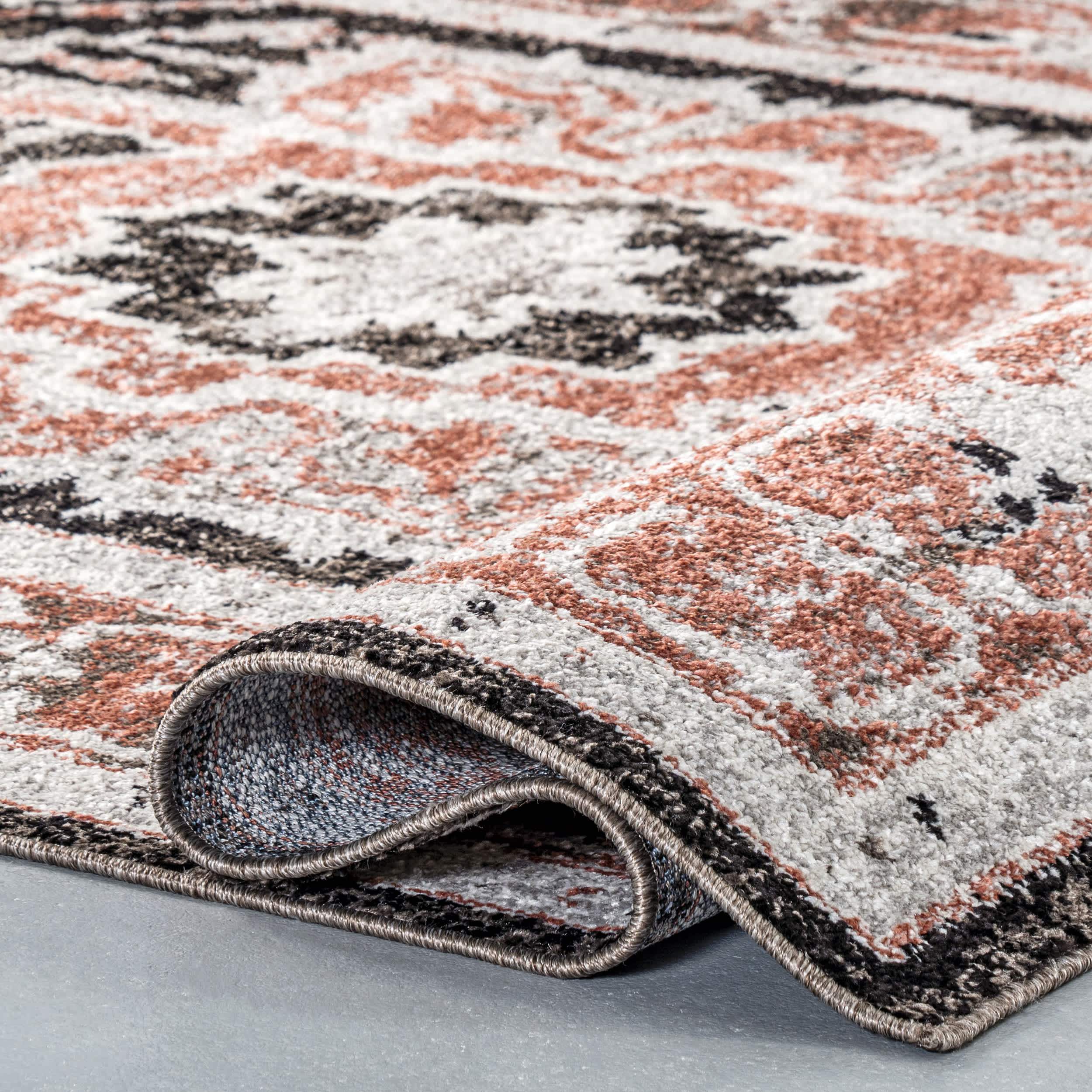 Deanna Distressed Traditional Medallion Cotton Blend Area Rug - Image 4