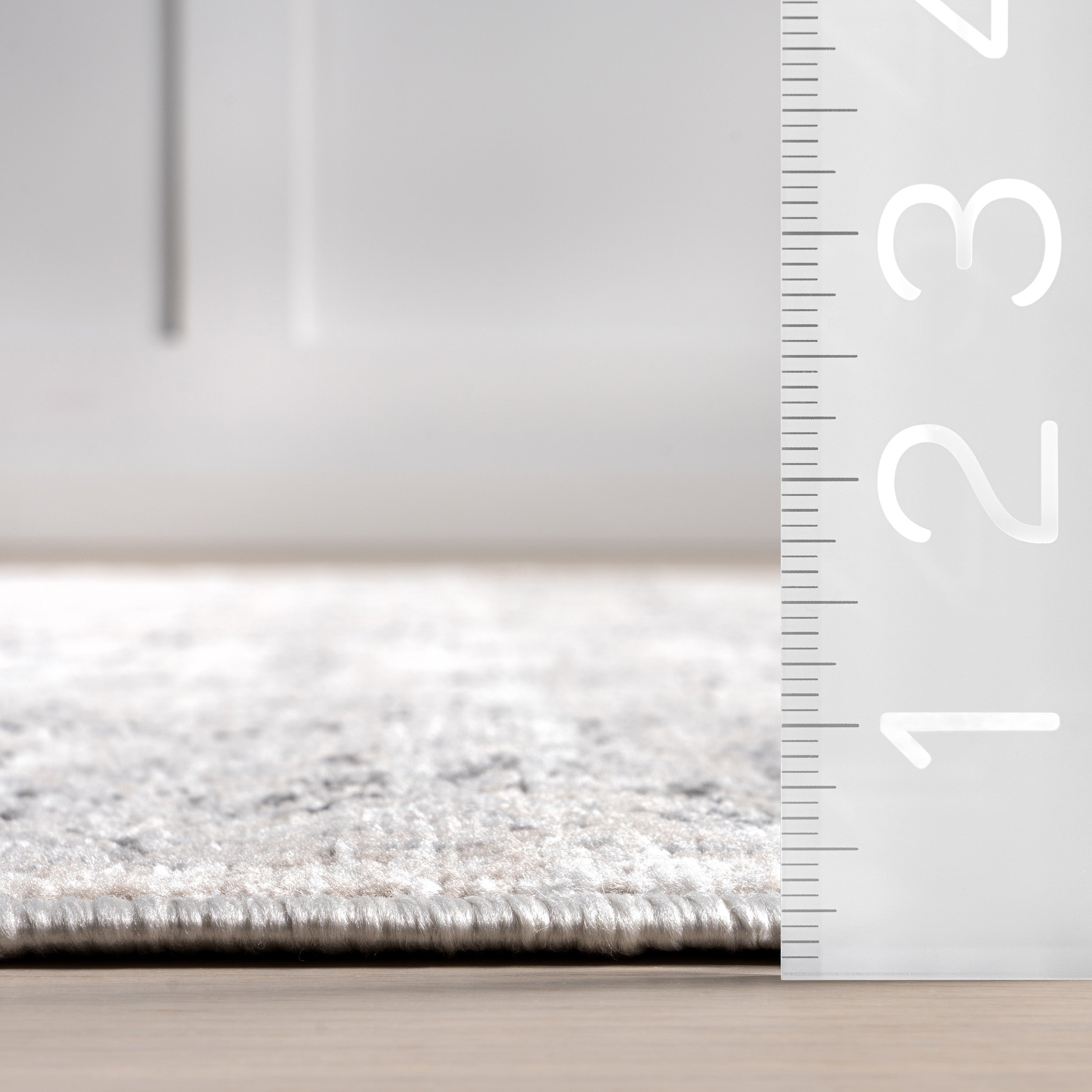 Lillith Traditional Medallion Area Rug - Image 3