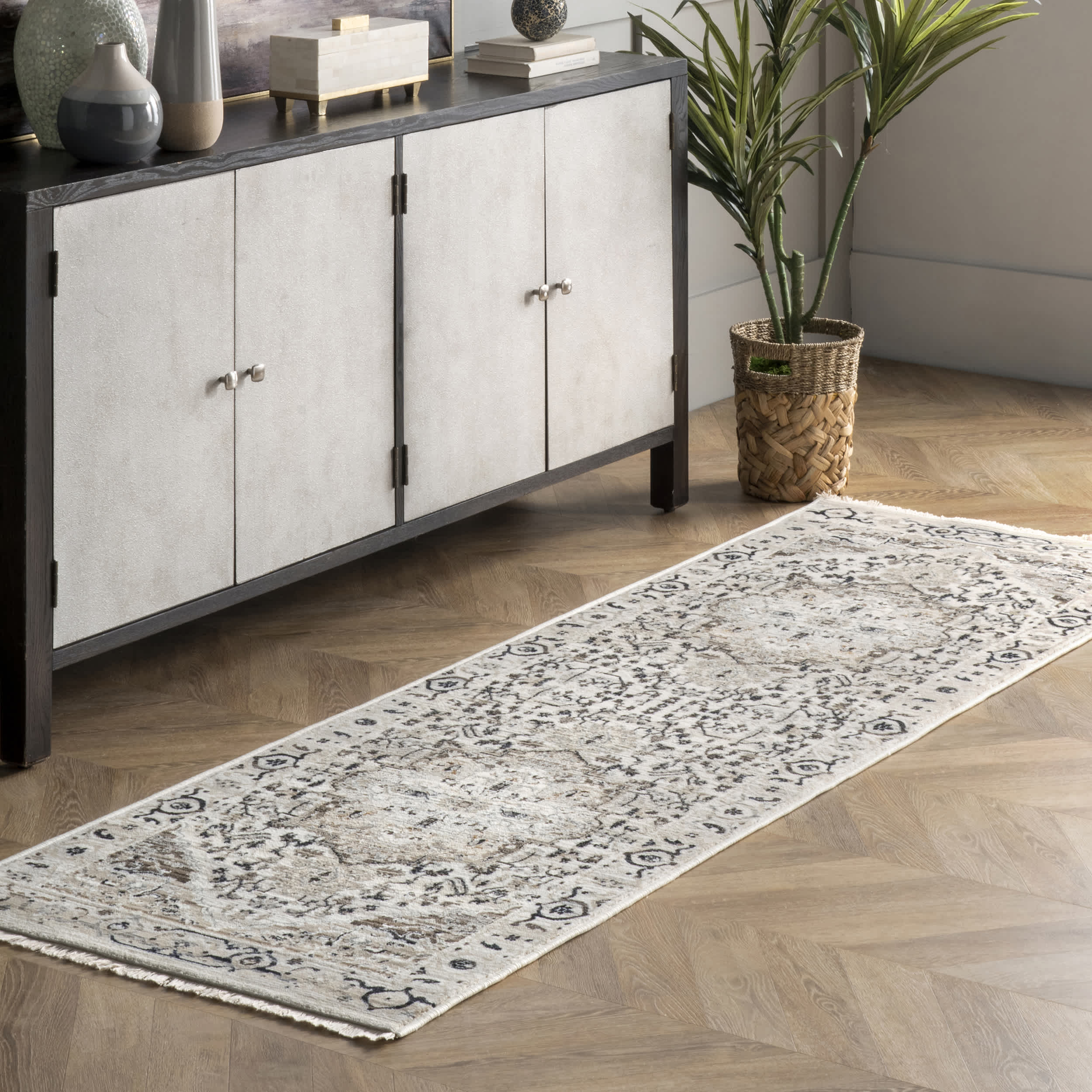 Oliveira Floral Medallion Fringe - Image 20