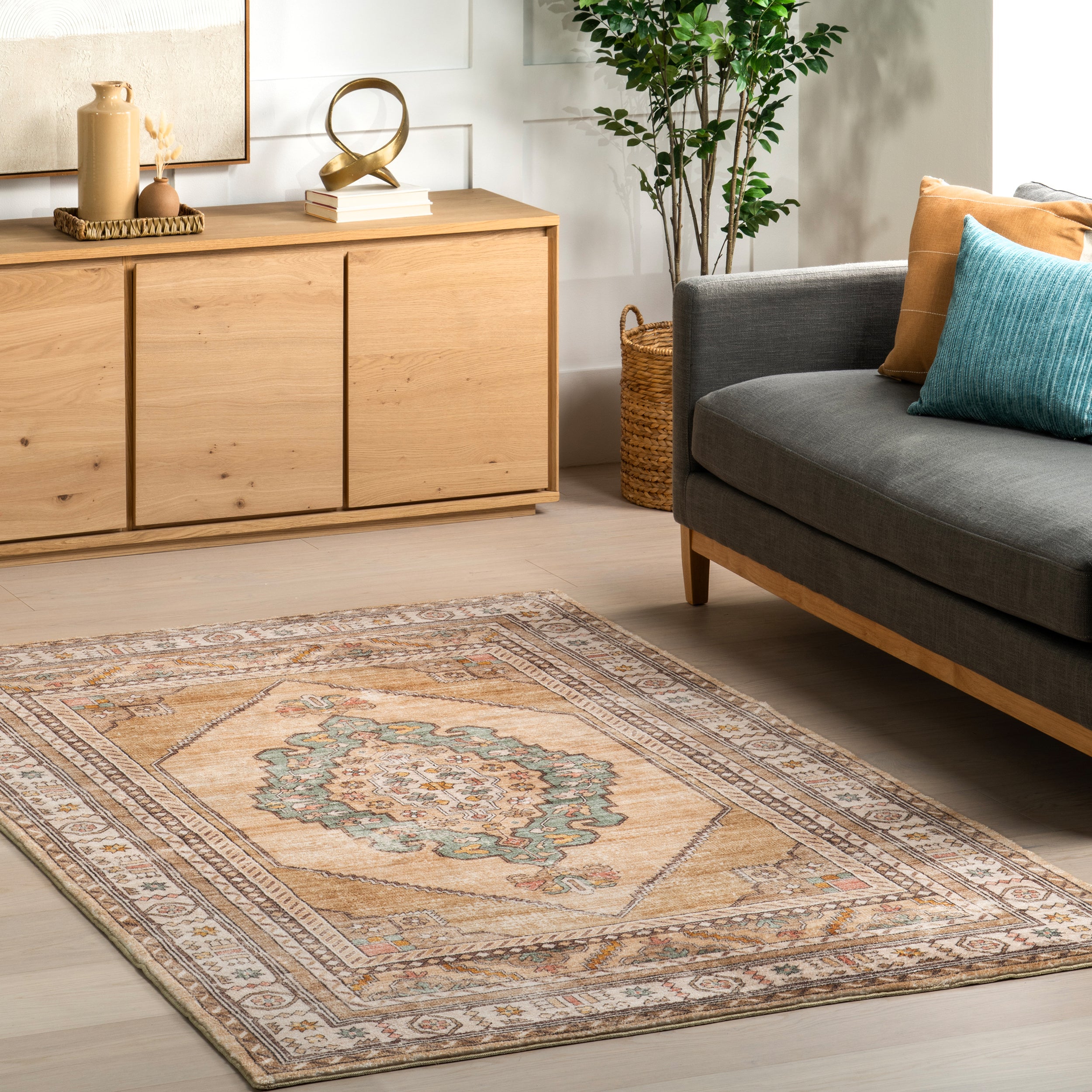 Hollyn Vintage Medallion Machine Washable Area Rug - Image 2