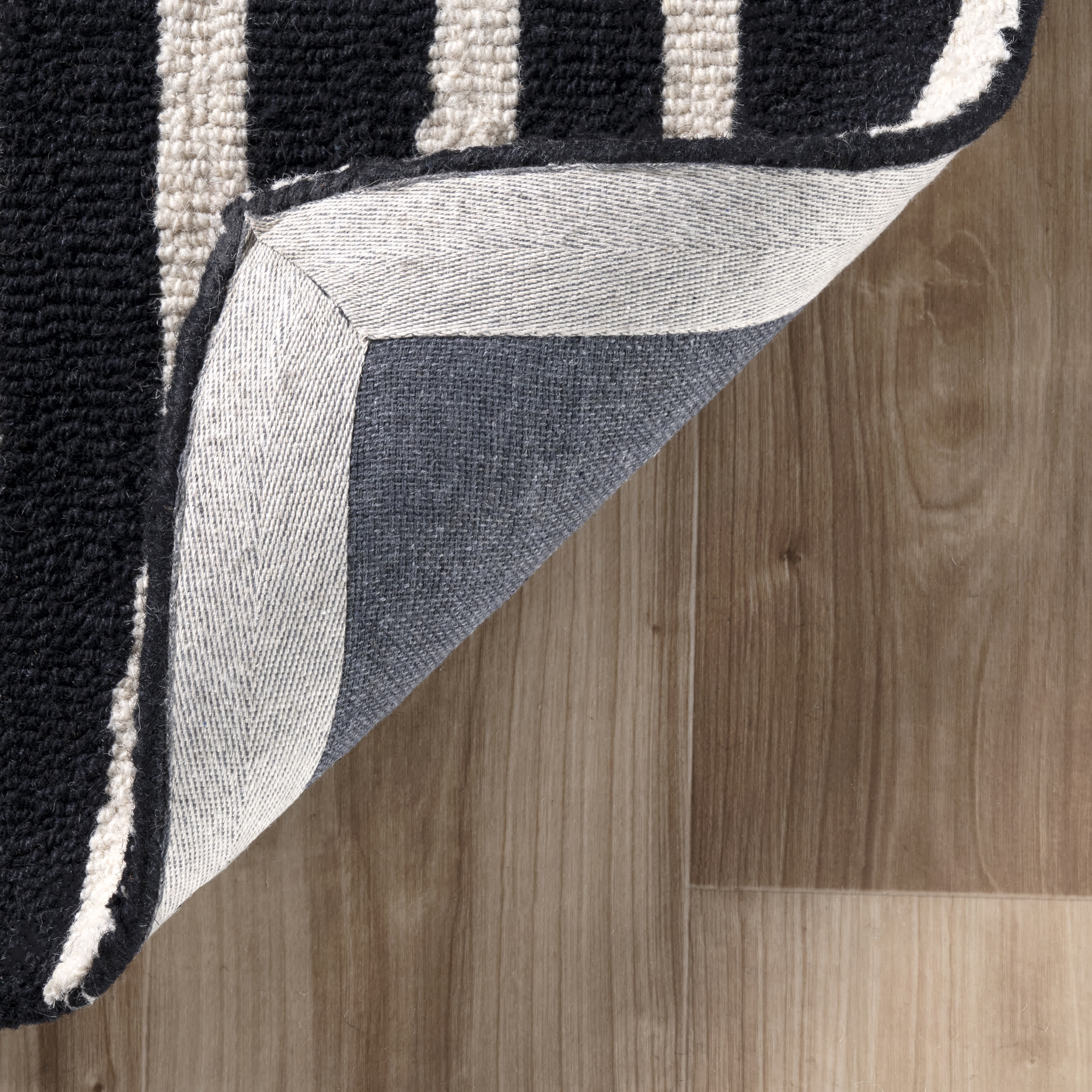 Hand Tufted Lemuel Area Rug - Image 7