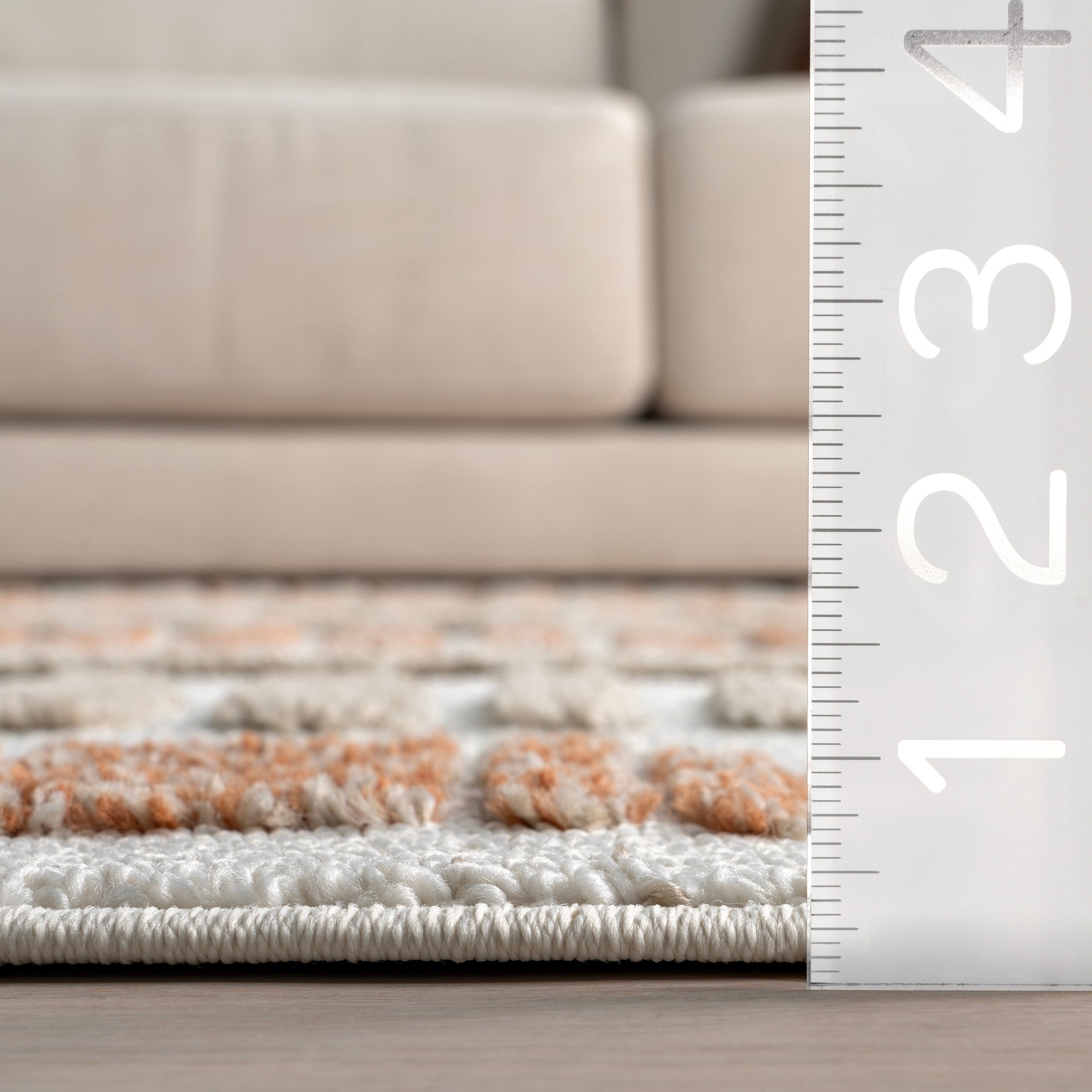 Nimah Geometric High-Low Tasseled Area Rug - Image 3