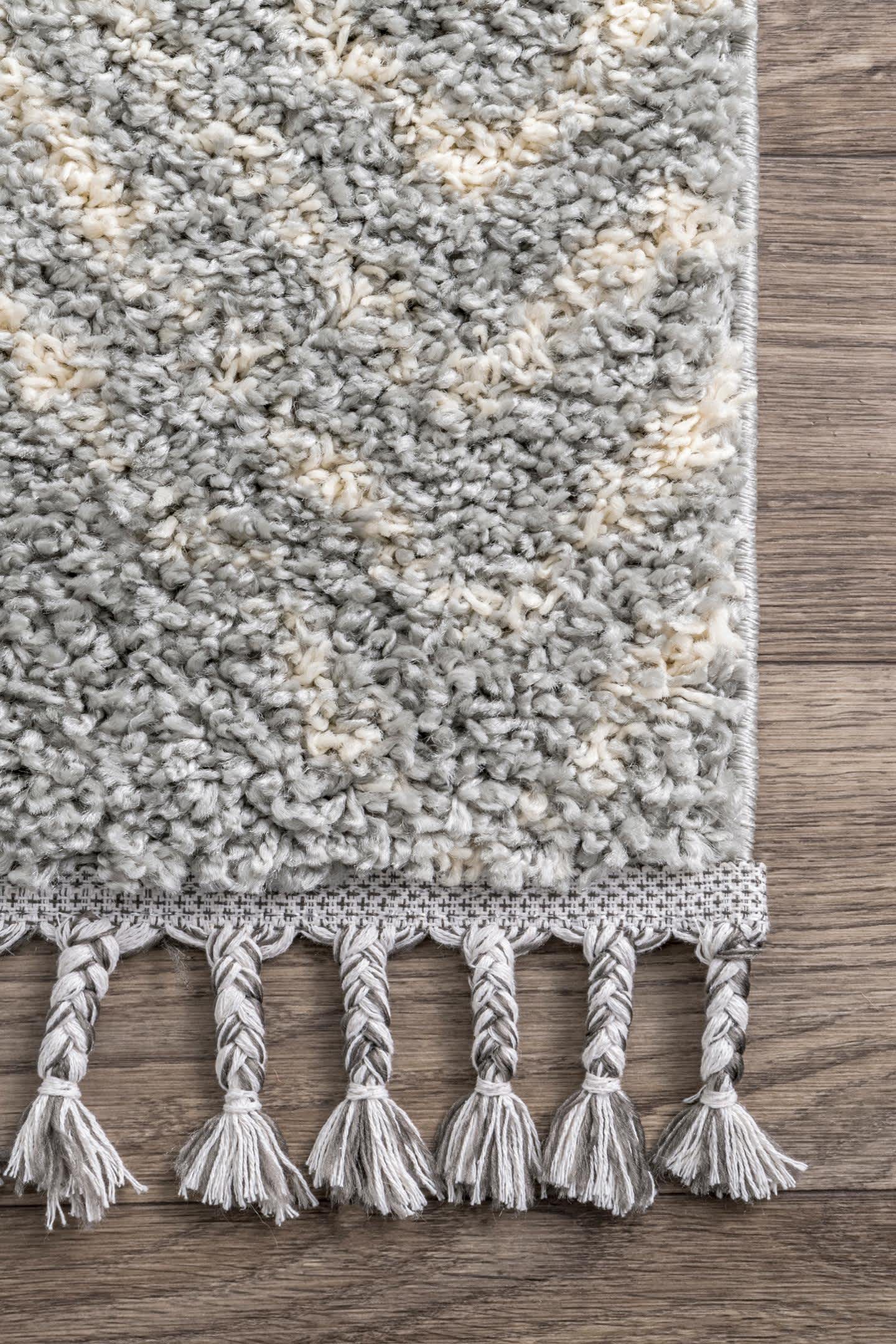 Amanda Moroccan Chevron Tassel Area Rug - Image 14