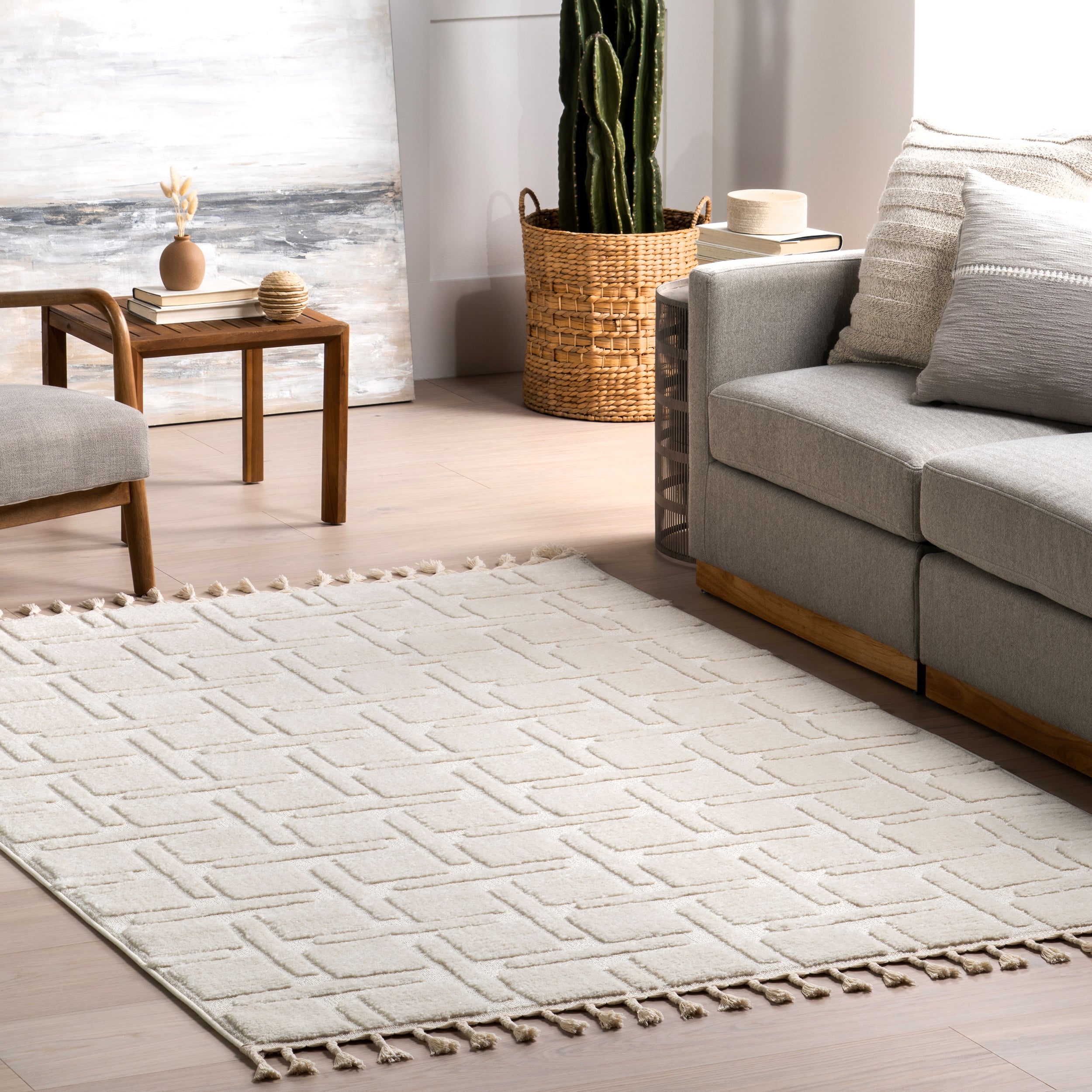 Alafia High-Low Geometric Tasseled Area Rug - Image 2