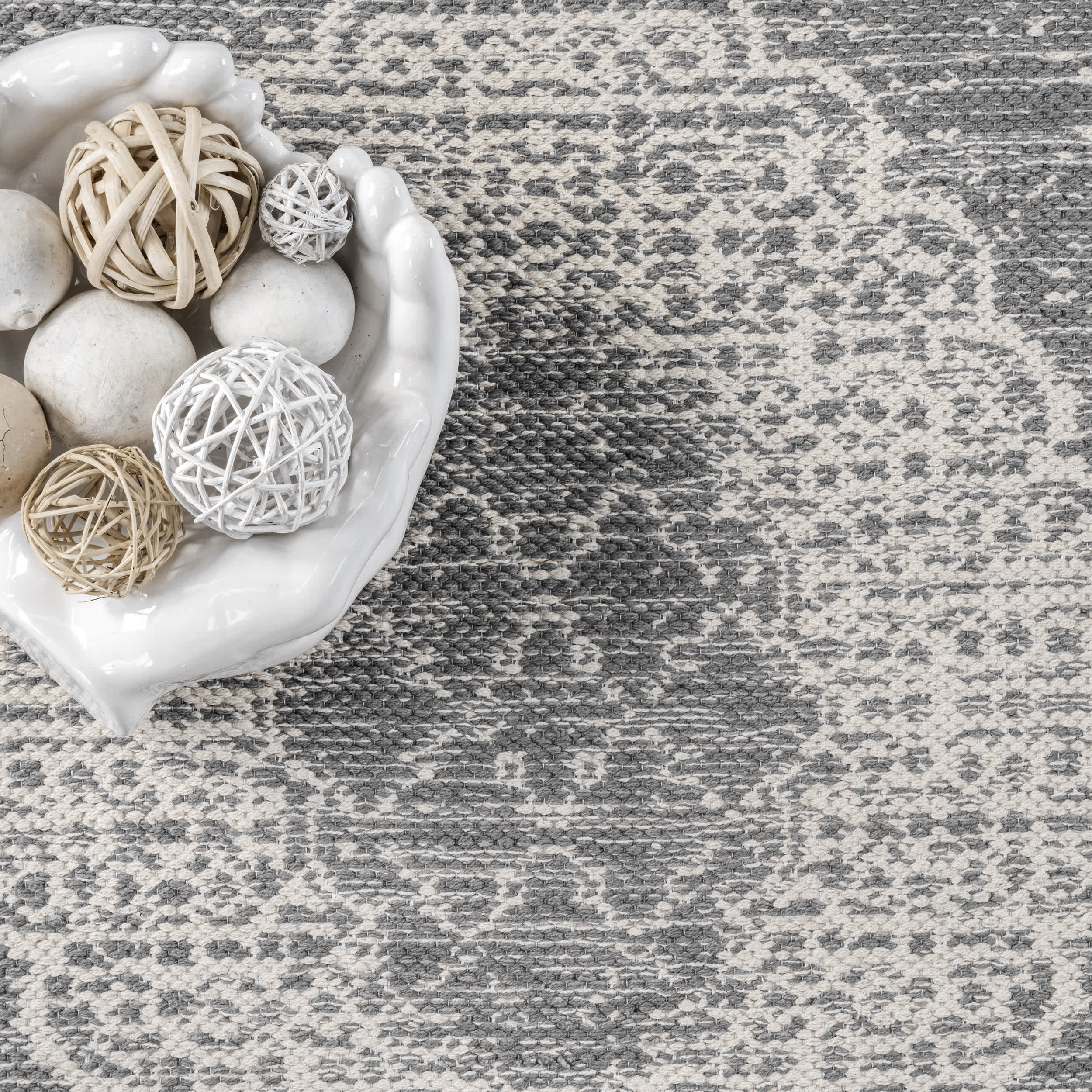 Ronnie Flatweave Traditional Medallion Area Rug - Image 6