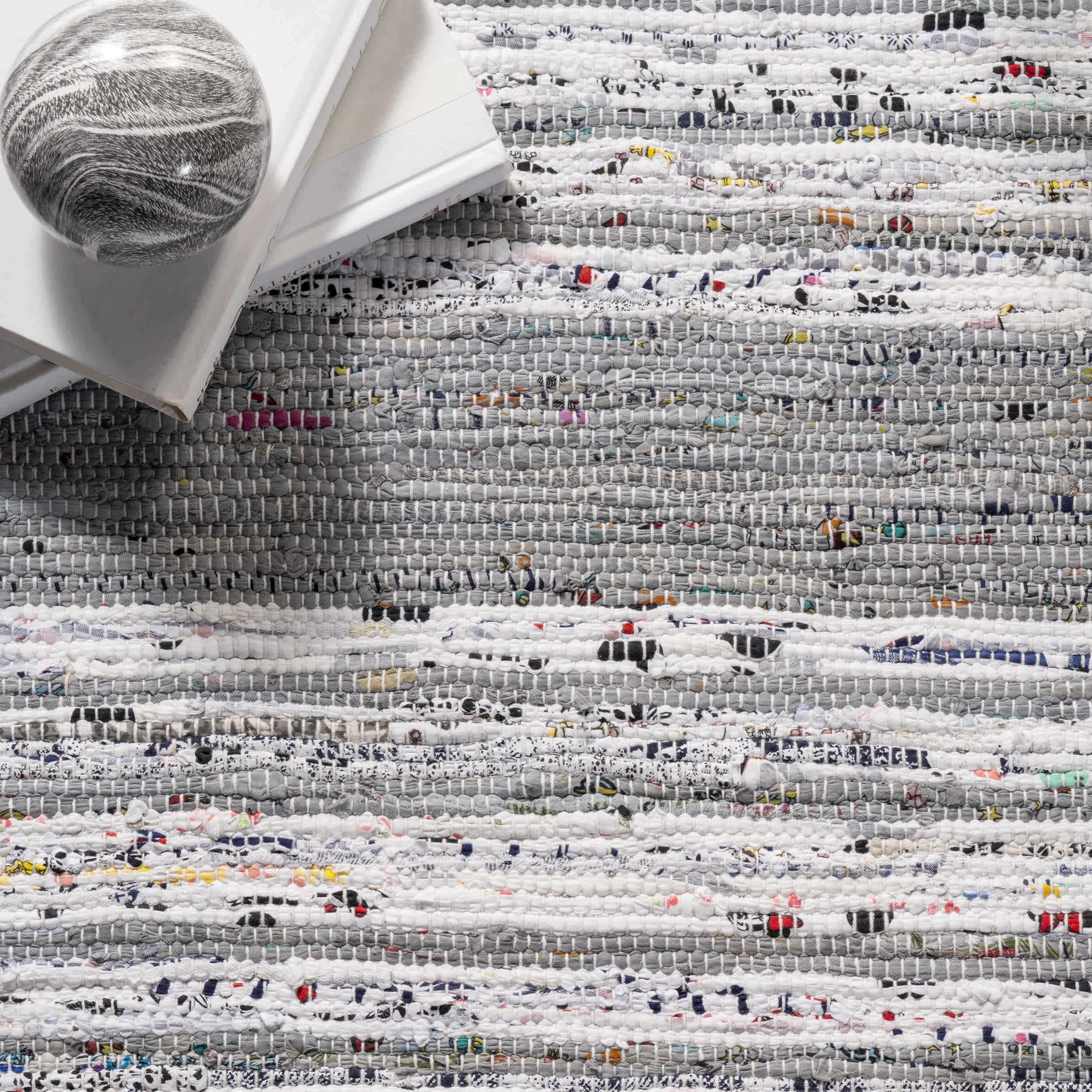 Seraphina Mottled Stipe Cotton Tassel Area Rug - Image 11