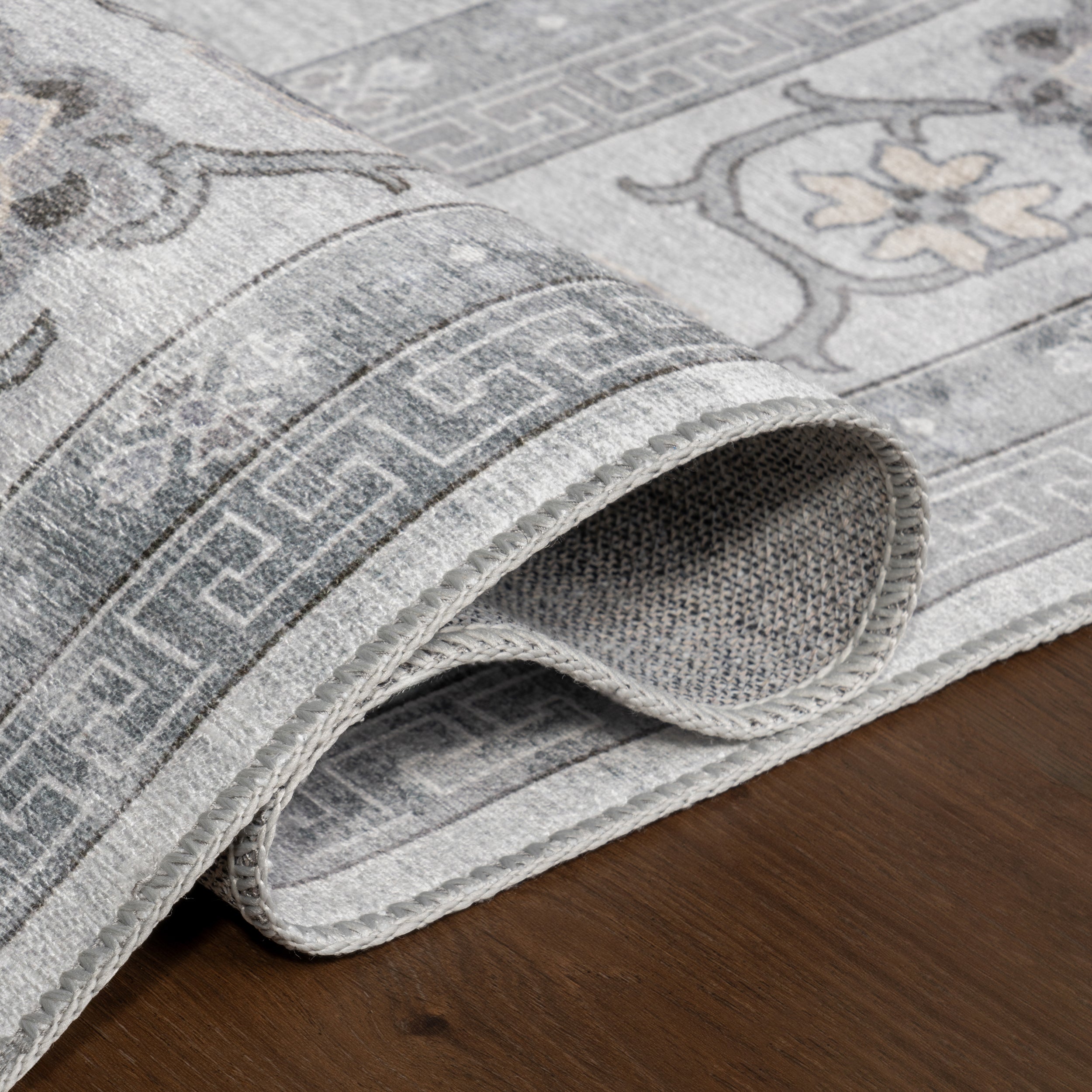 Verity SplashGuard Traditional Medallion Machine Washable Area Rug - Image 13