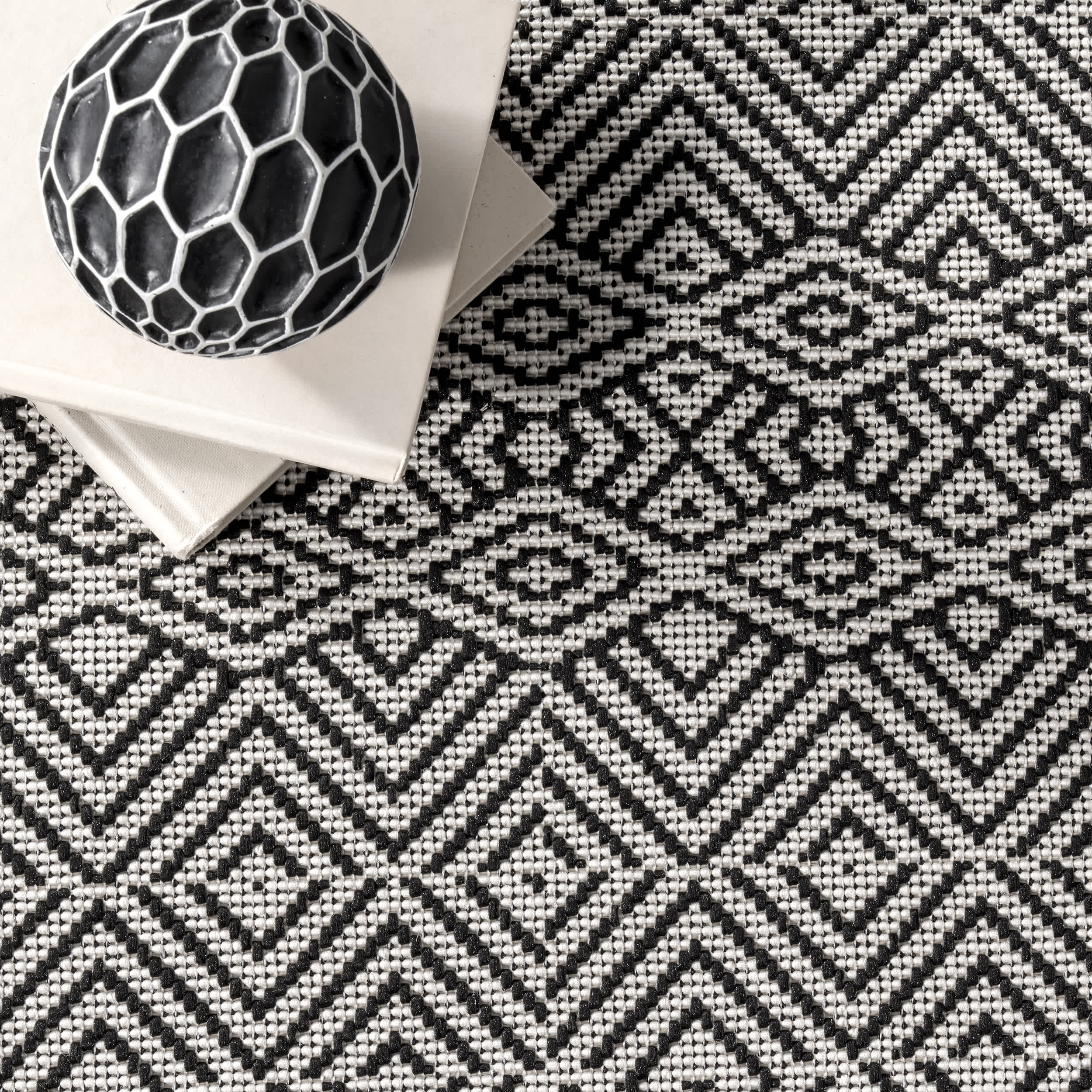 Paloma Abstract Geometric Indoor/Outdoor Area Rug - Image 6
