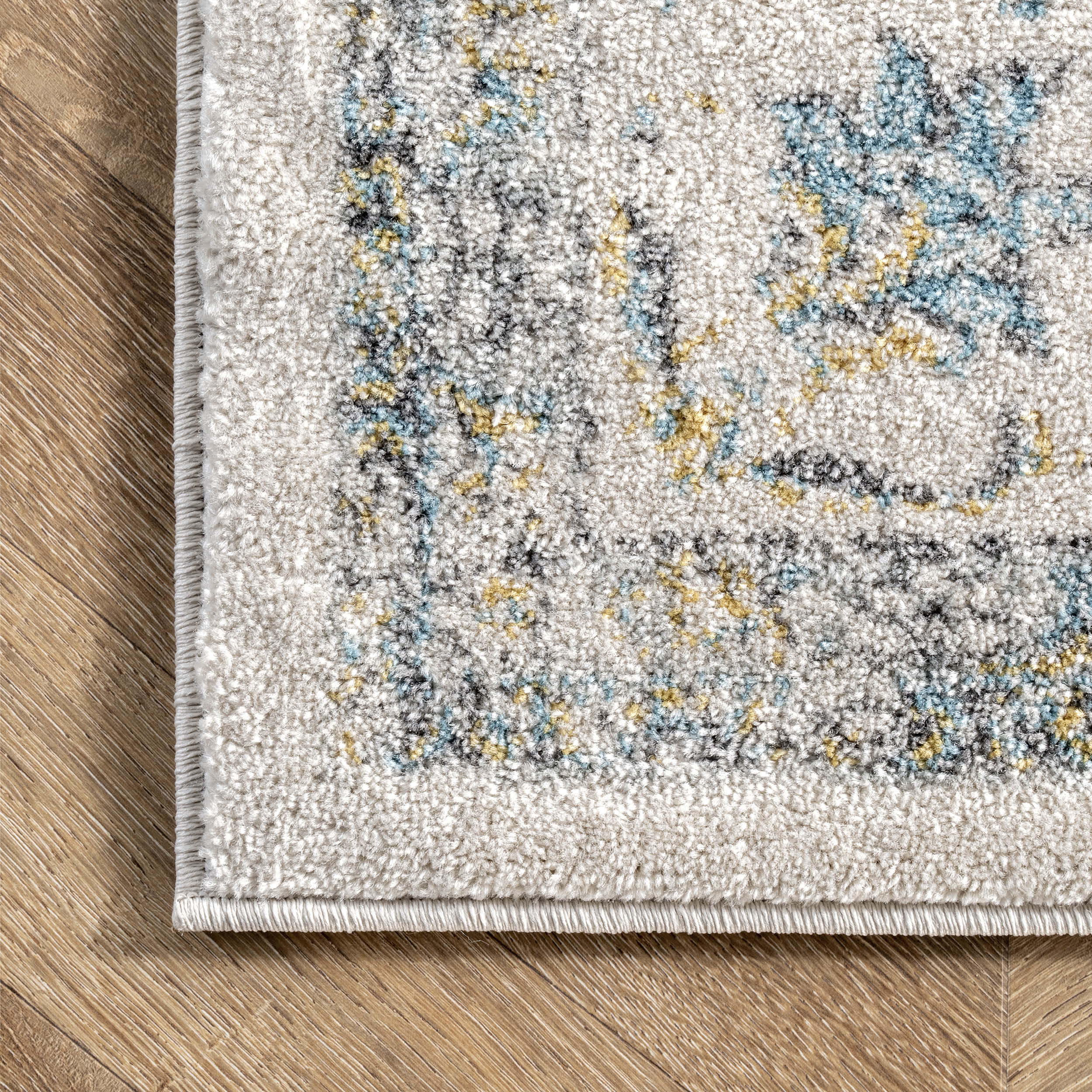 Traditional Medallion Verona Area Rug - Image 5
