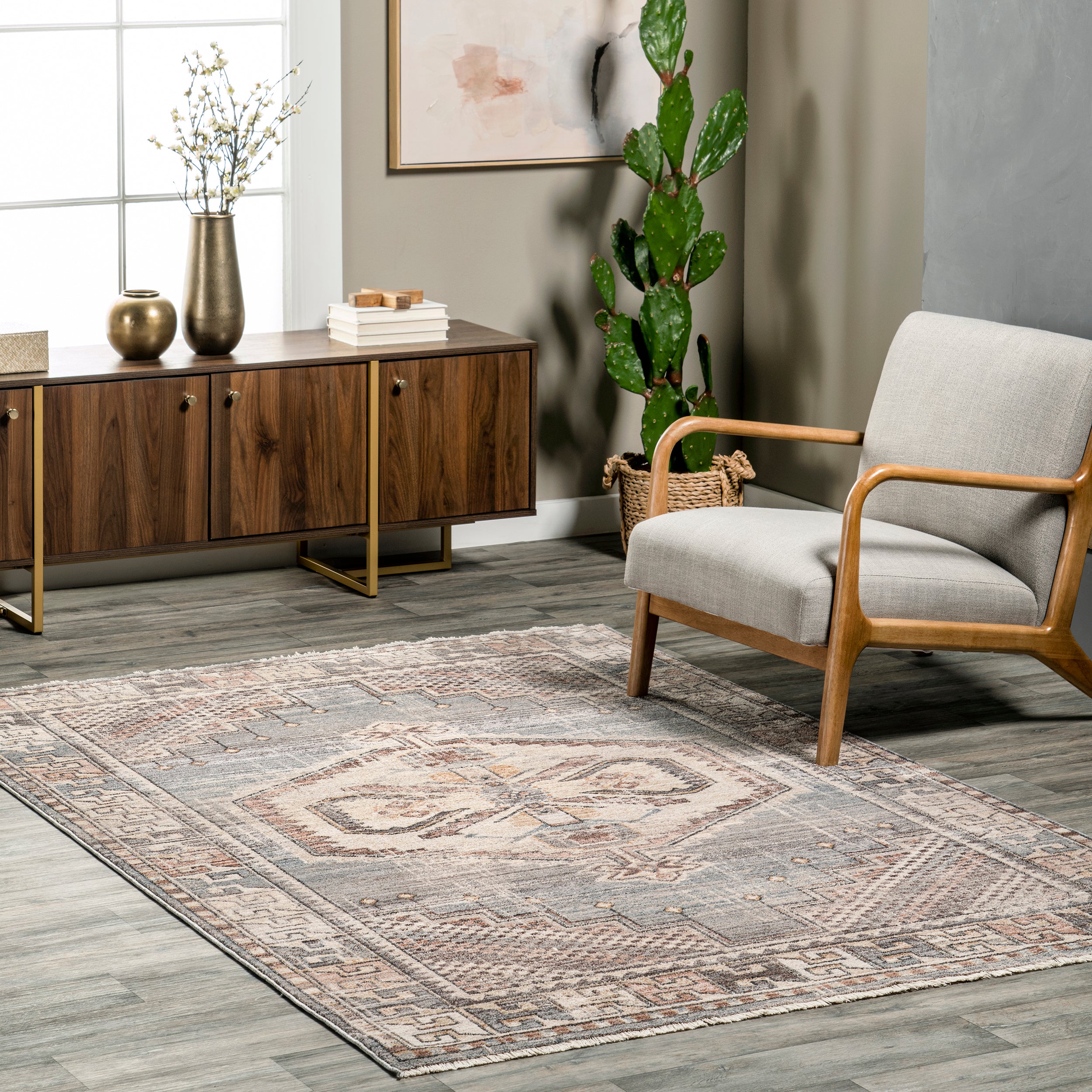 Zelie Traditional Medallion Fringe Area Rug - Image 2