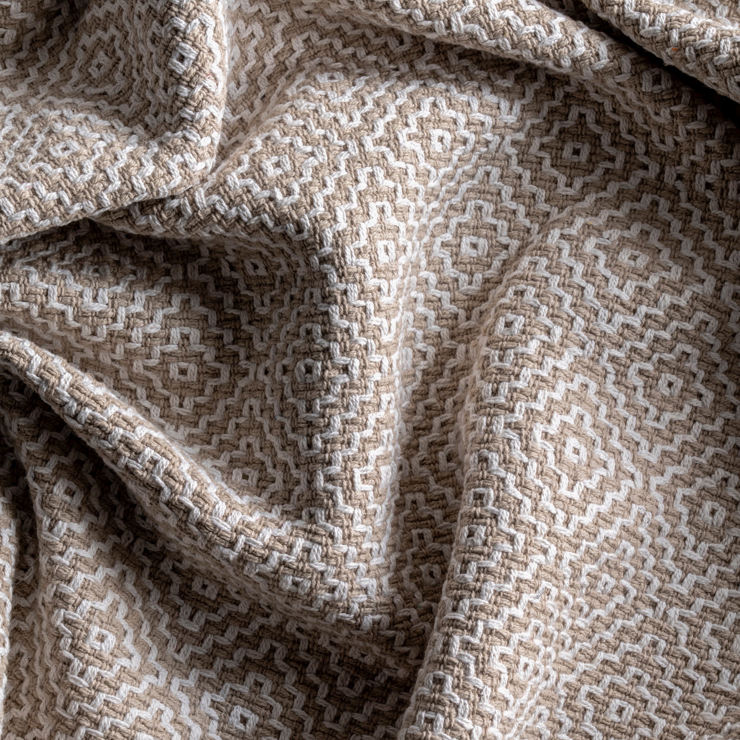 Lorretta Geometric Cotton Area Rug - Image 9