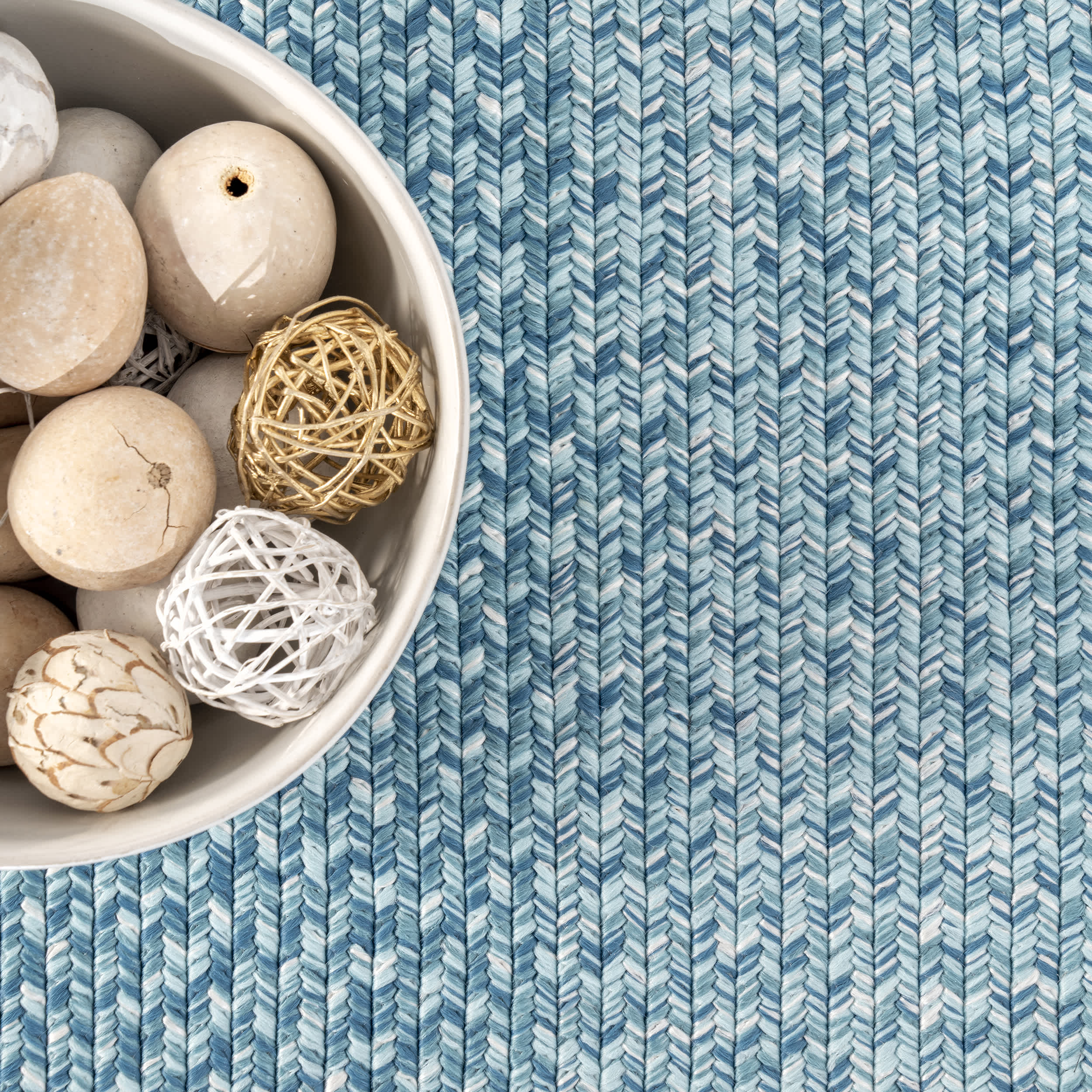 Jayda Braided Ombre Indoor/Outdoor Area Rug - Image 6