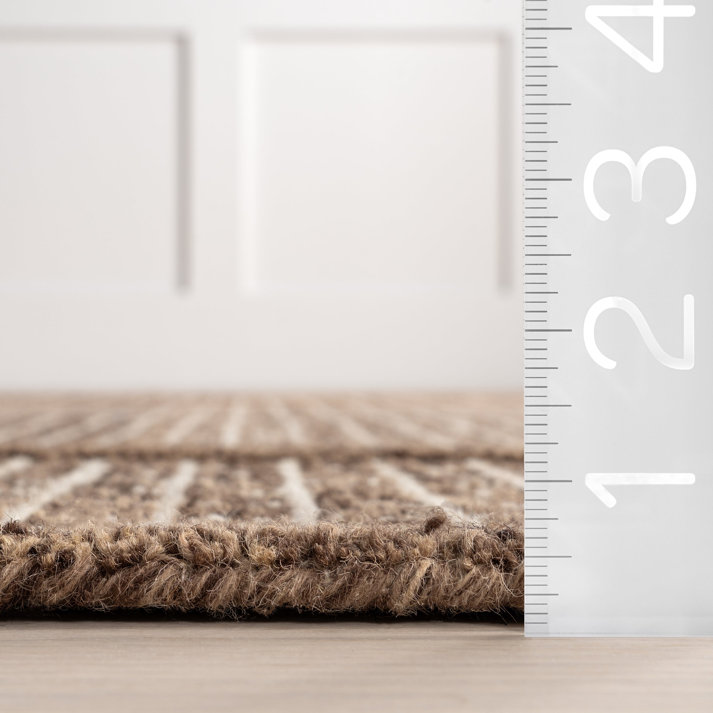 Emaline Geometric Wool Area Rug - Image 3