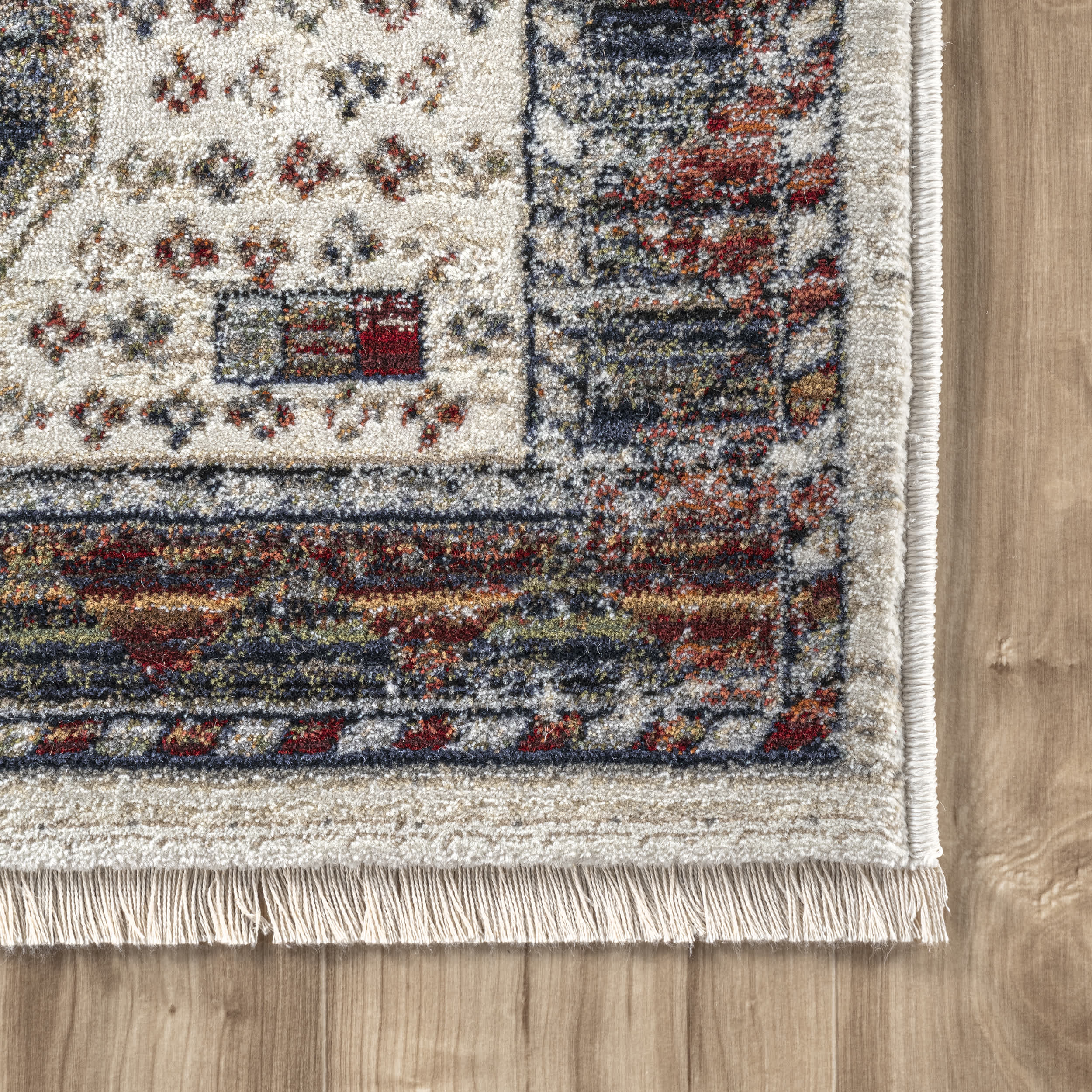Evie Global Inspired Emblem Fringe Area Rug - Image 5