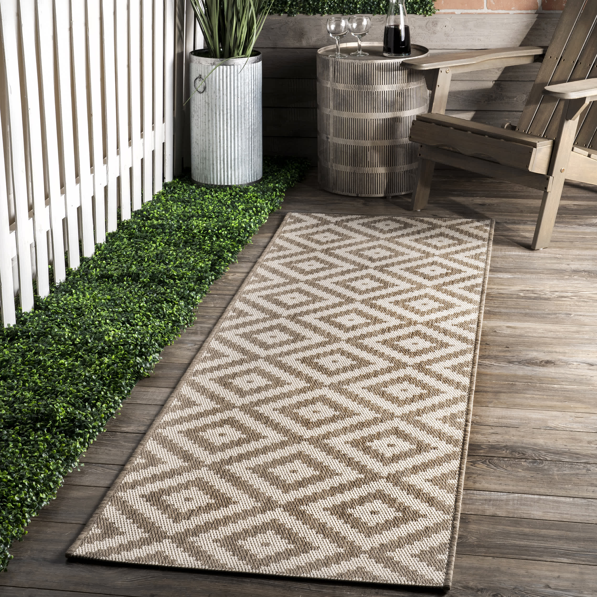 Marybelle Tribal Diamond Trellis Area Rug - Image 5