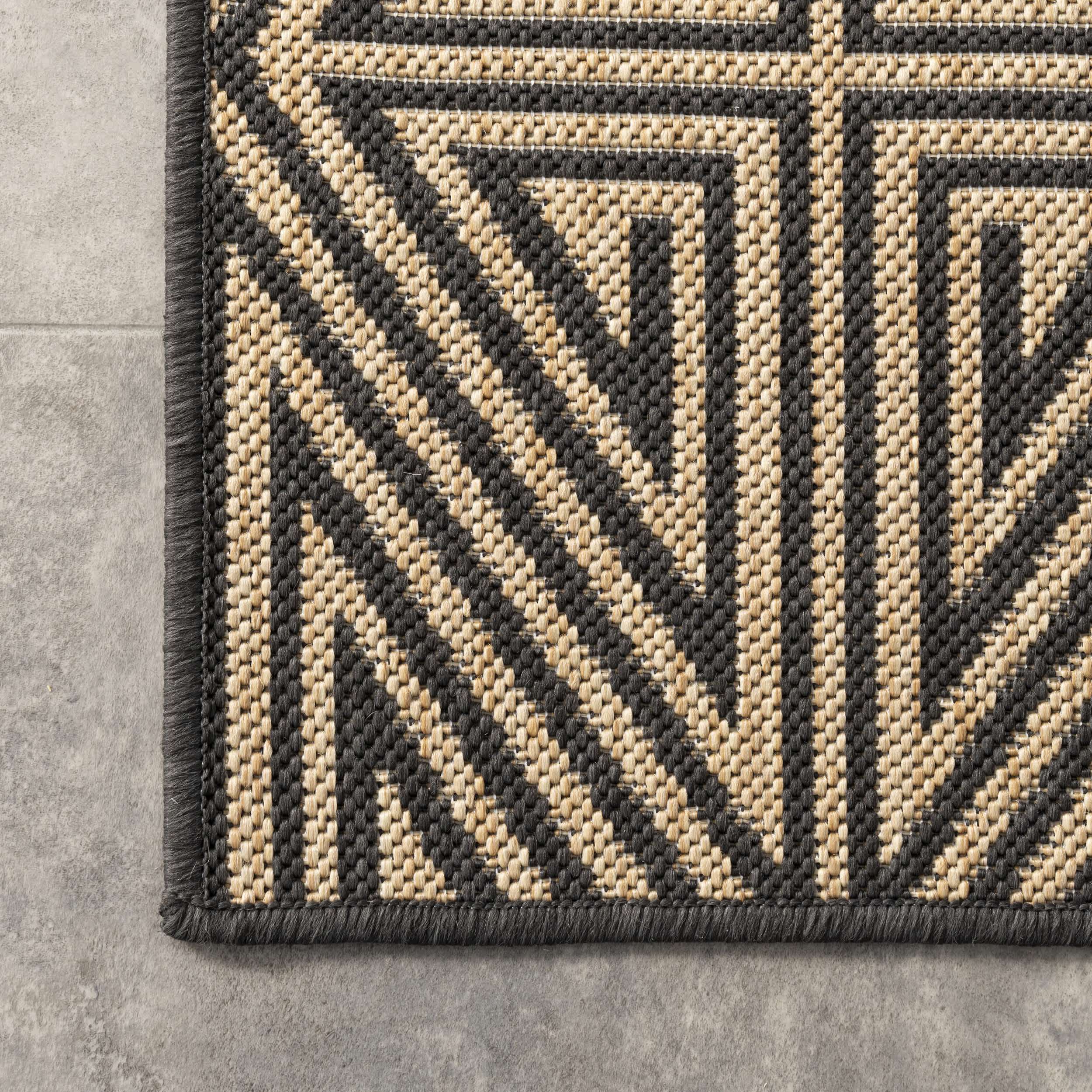 Harvey Abstract Trellis Indoor/Outdoor Area Rug - Image 5