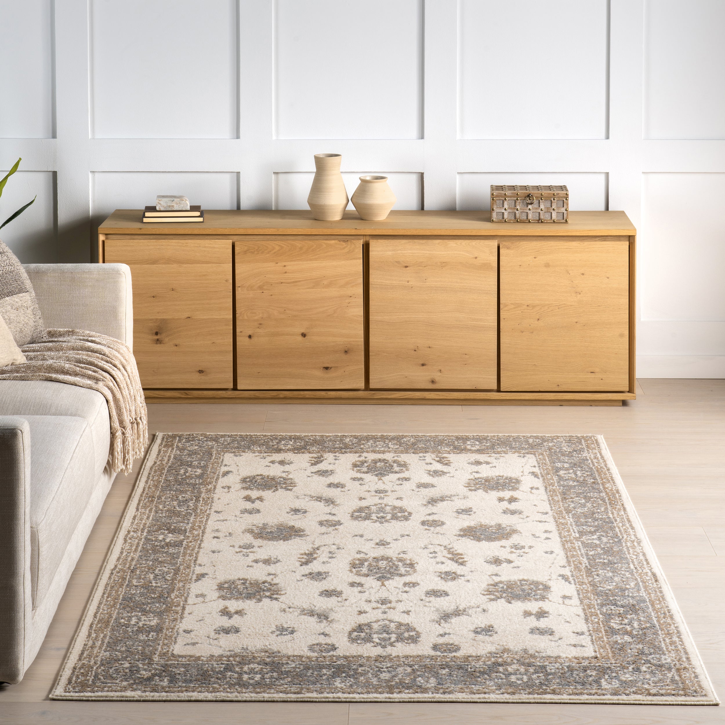 Jolie Traditional Medallion Area Rug - Image 9
