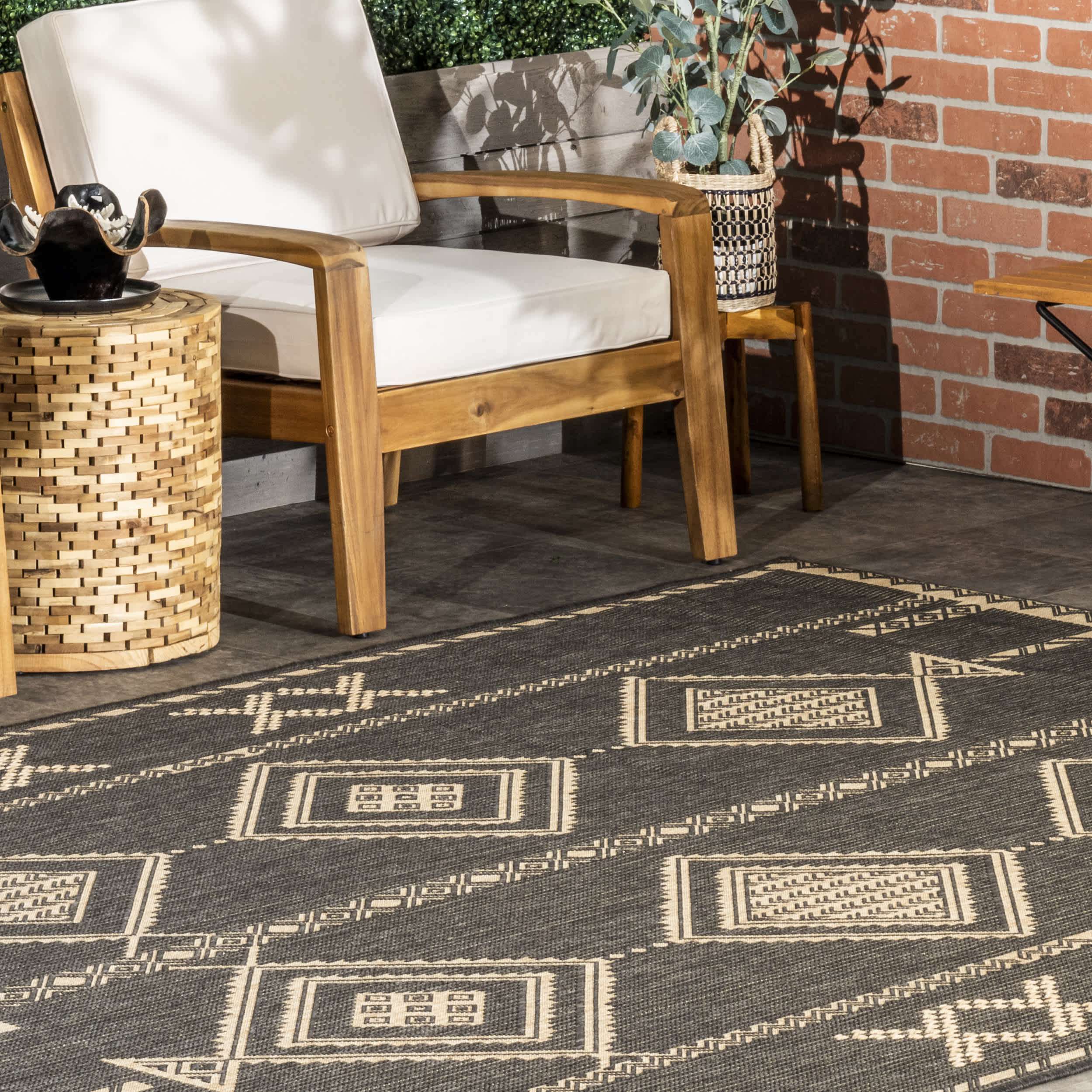Aria Tribal Transitional Indoor/Outdoor Area Rug - Image 9