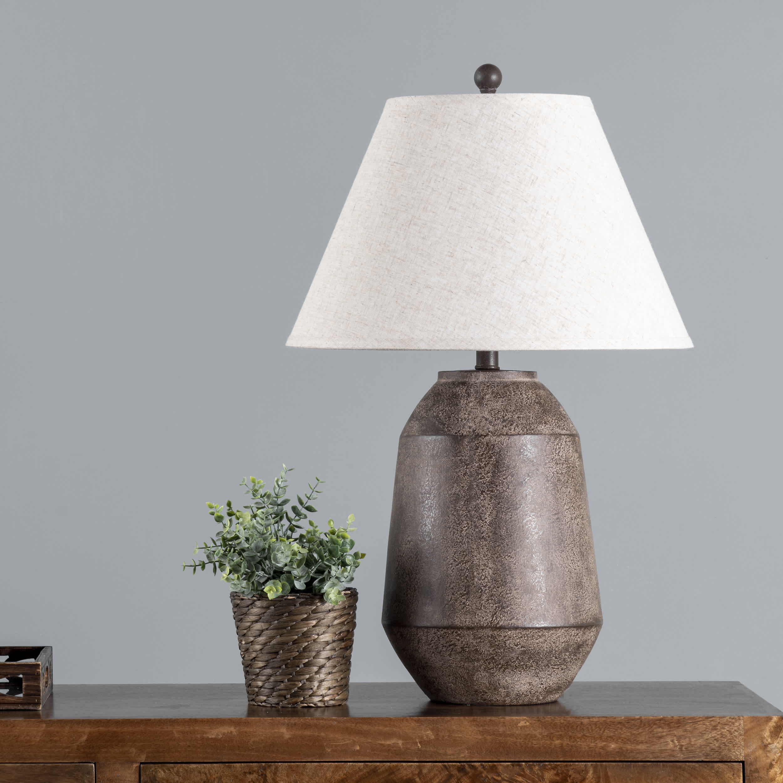 Lagos 29 Resin Table Lamp - Image 3