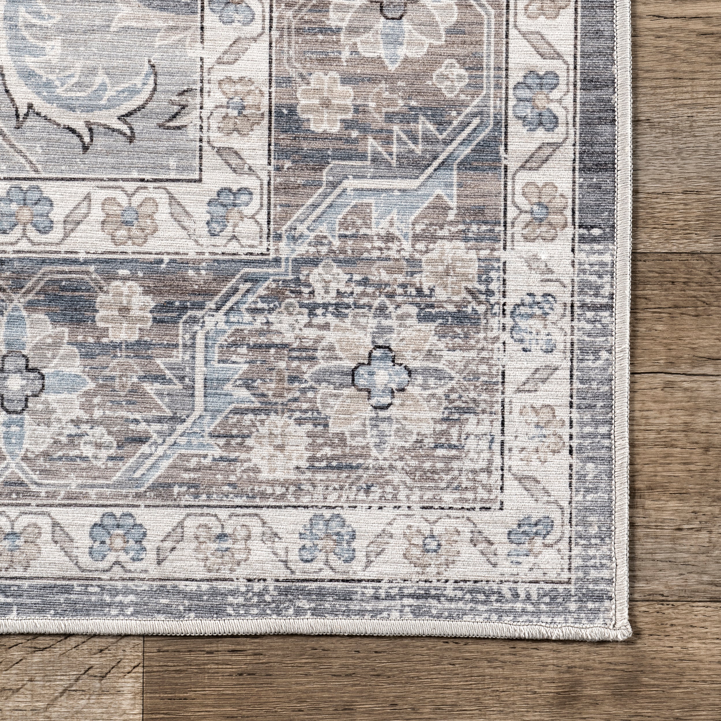 Ivette Persian Stain Repellent Machine Washable Area Rug - Image 5