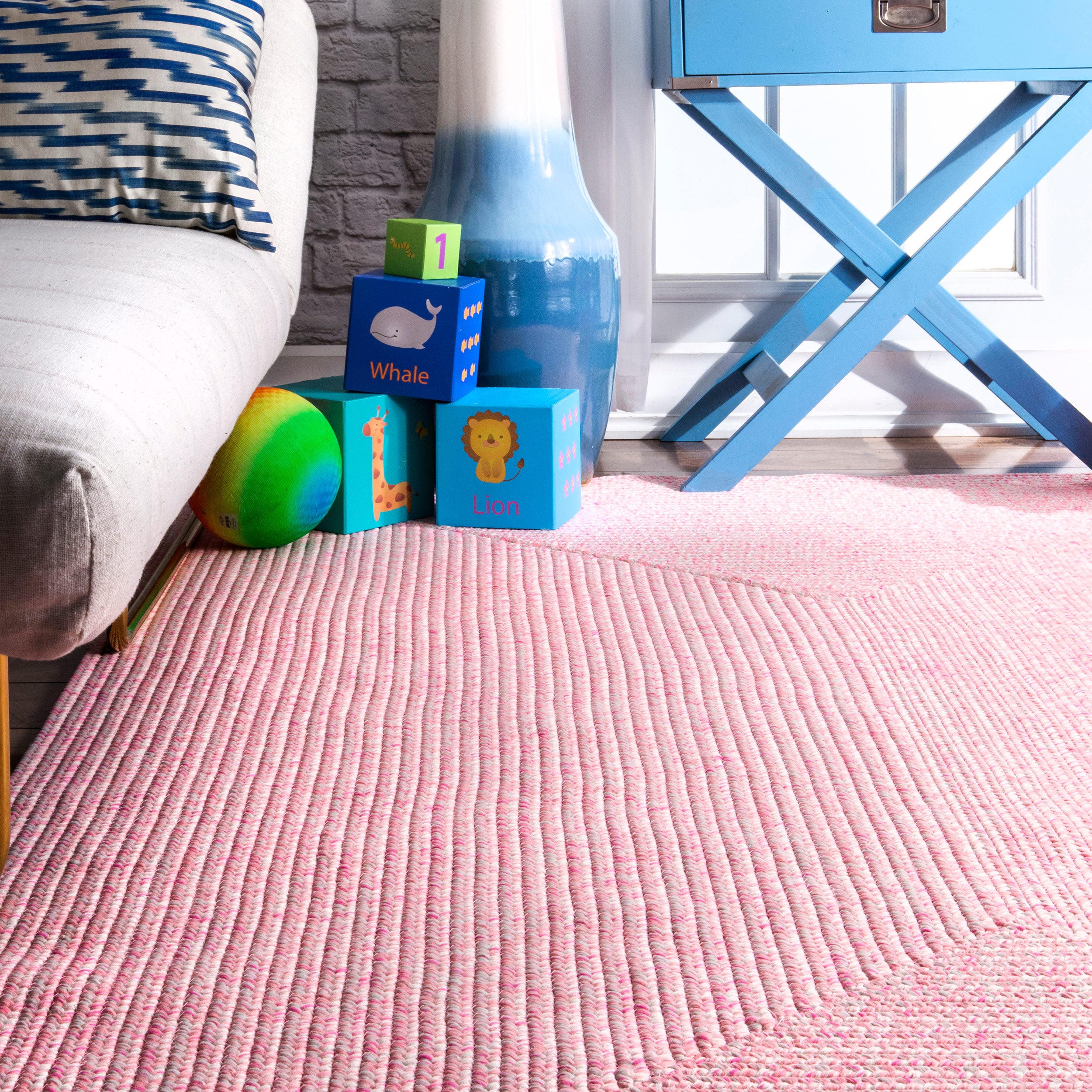 Wynn Braided Indoor/Outdoor Area Rug - Image 30