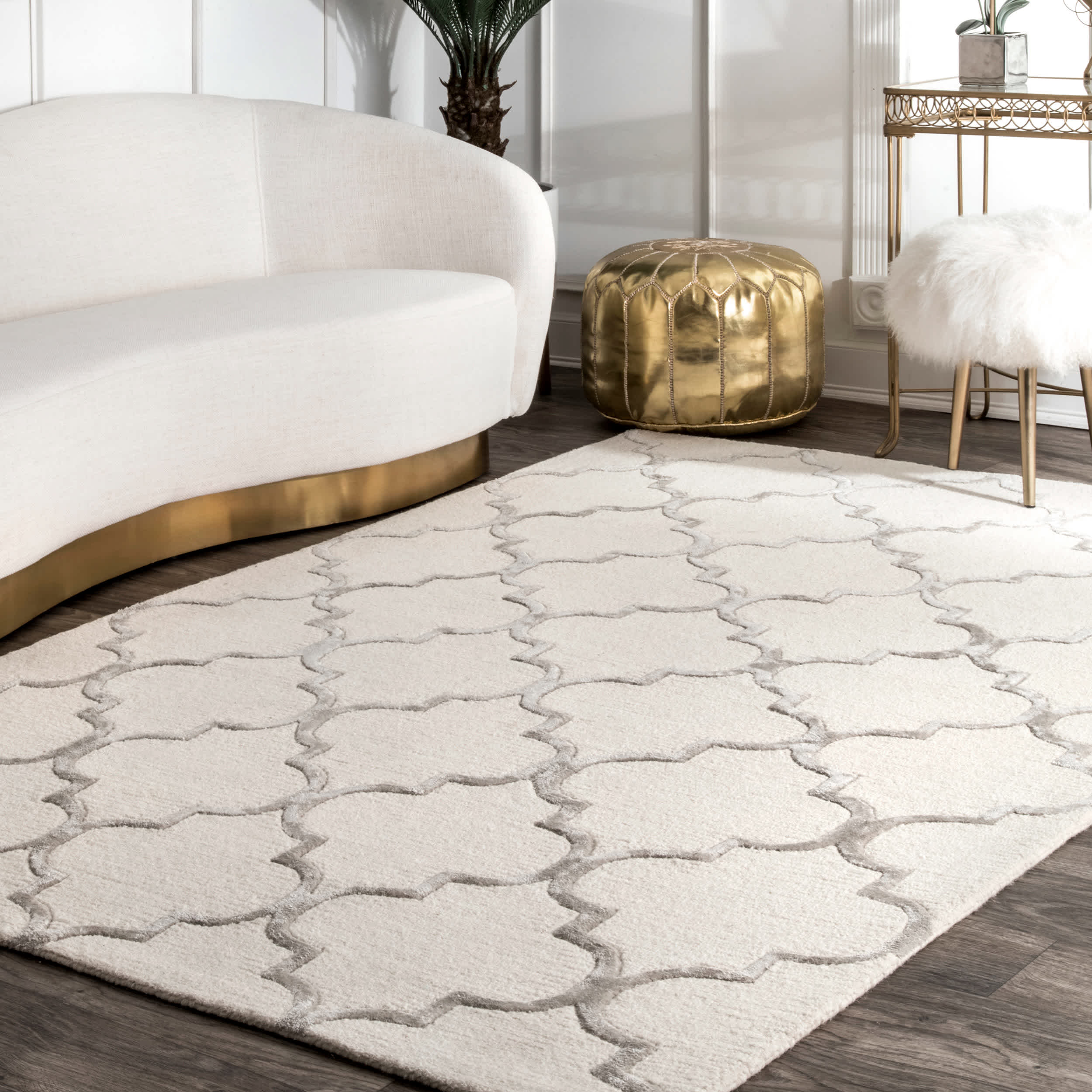 Hand Tufted Park Avenue Trellis Area Rug - Image 2