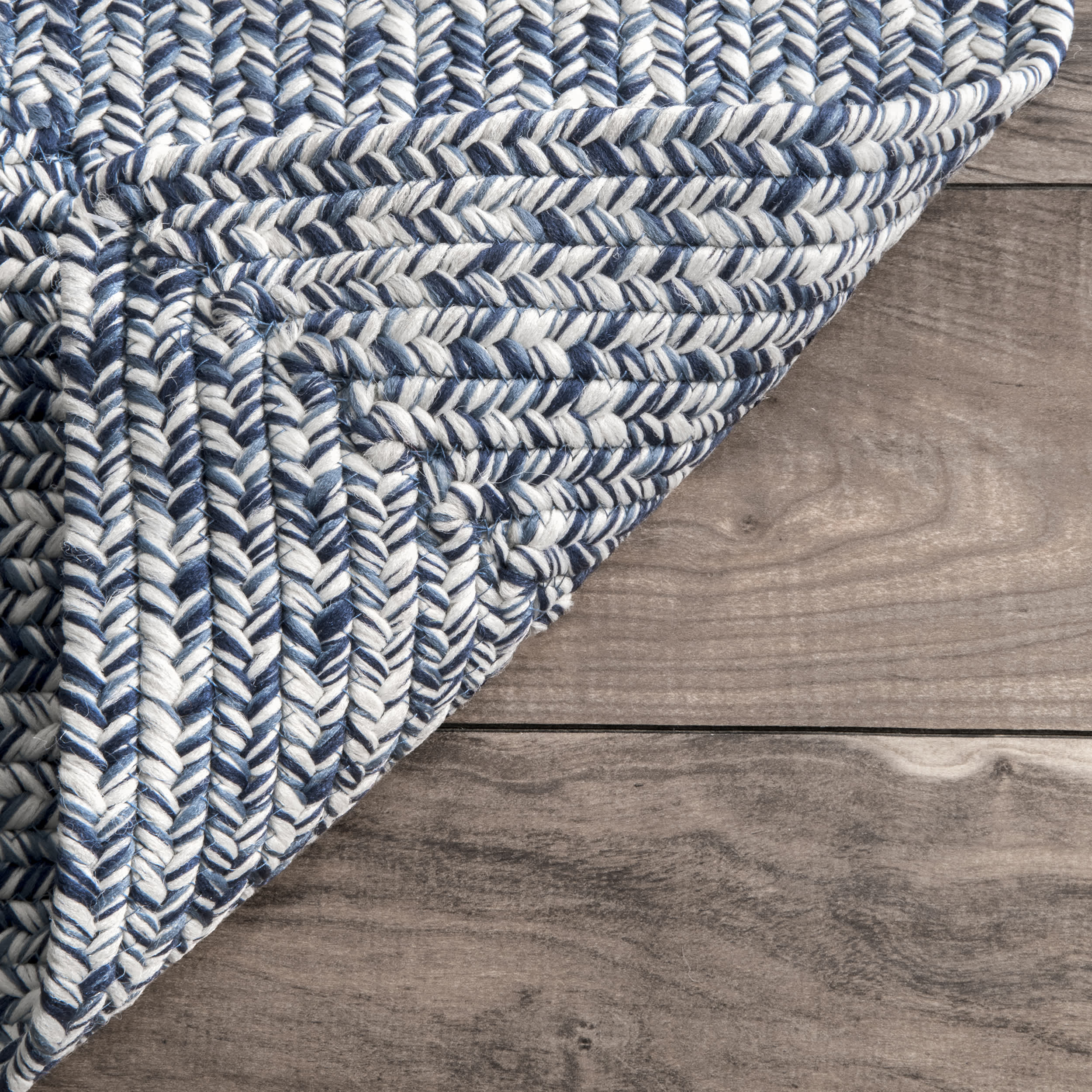 Wynn Braided Indoor/Outdoor Area Rug - Image 13