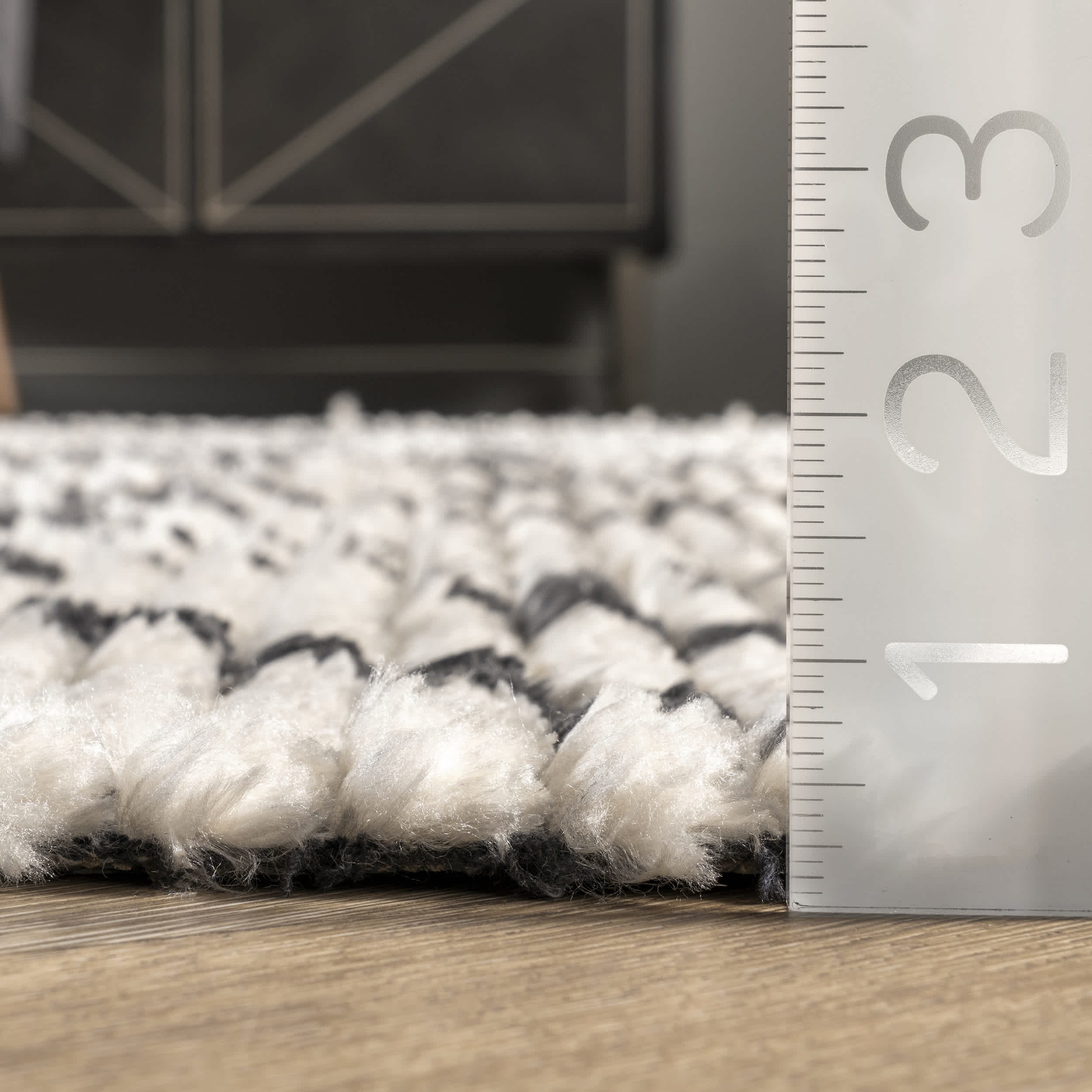 Alyson Modern Abstract Soft Shag Fringe Area Rug - Image 3