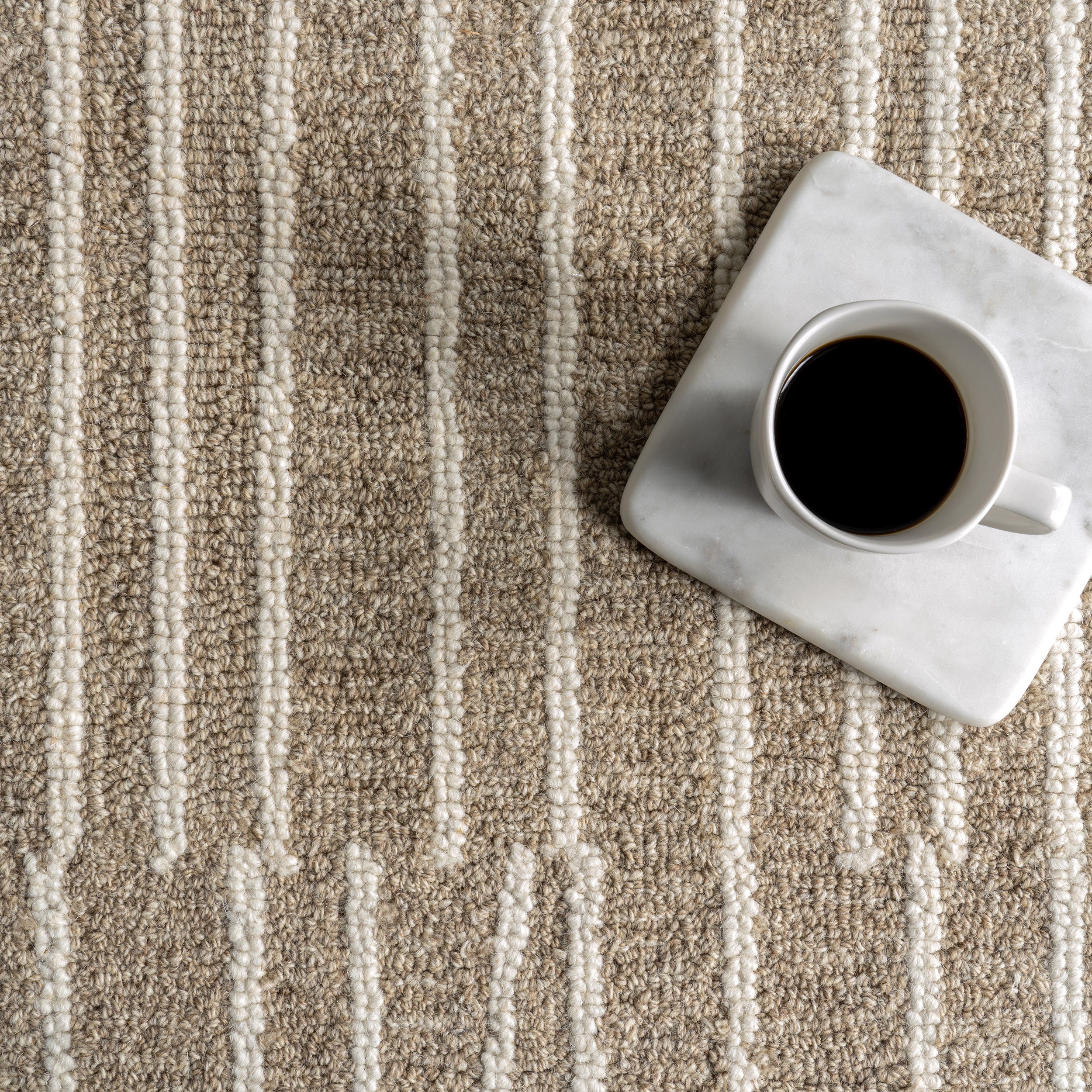 Tavianna Contemporary Striped Area Rug - Image 7