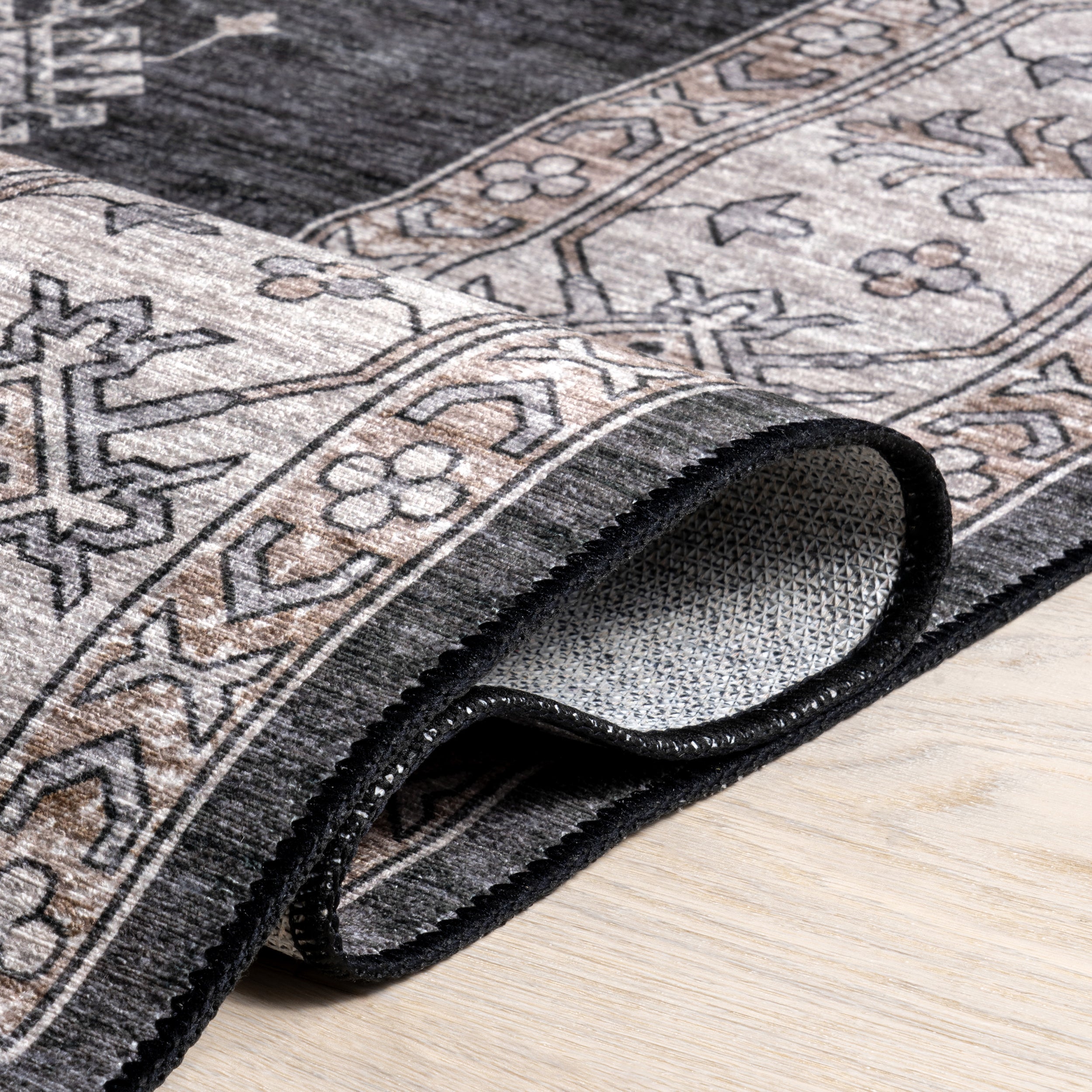 Moxie SplashGuard Traditional Bordered Machine Washable Area Rug - Image 4